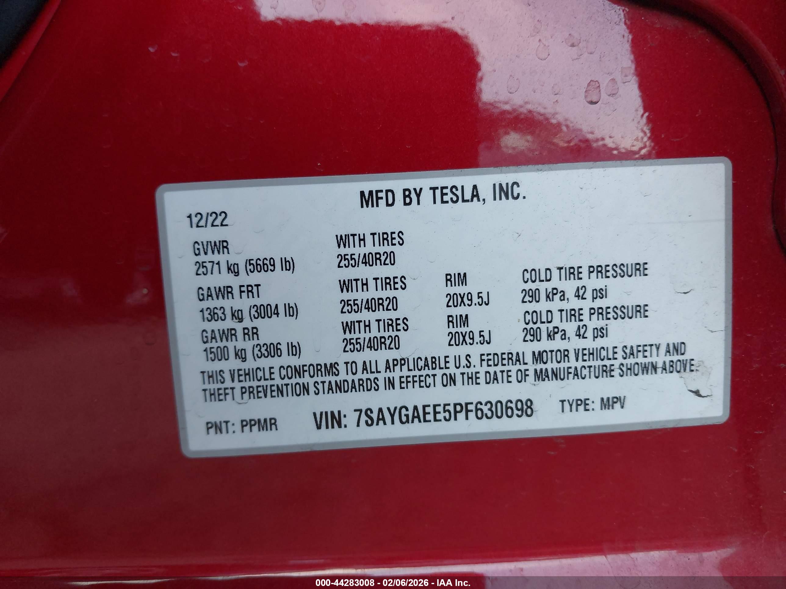 TESLA MODEL image 9