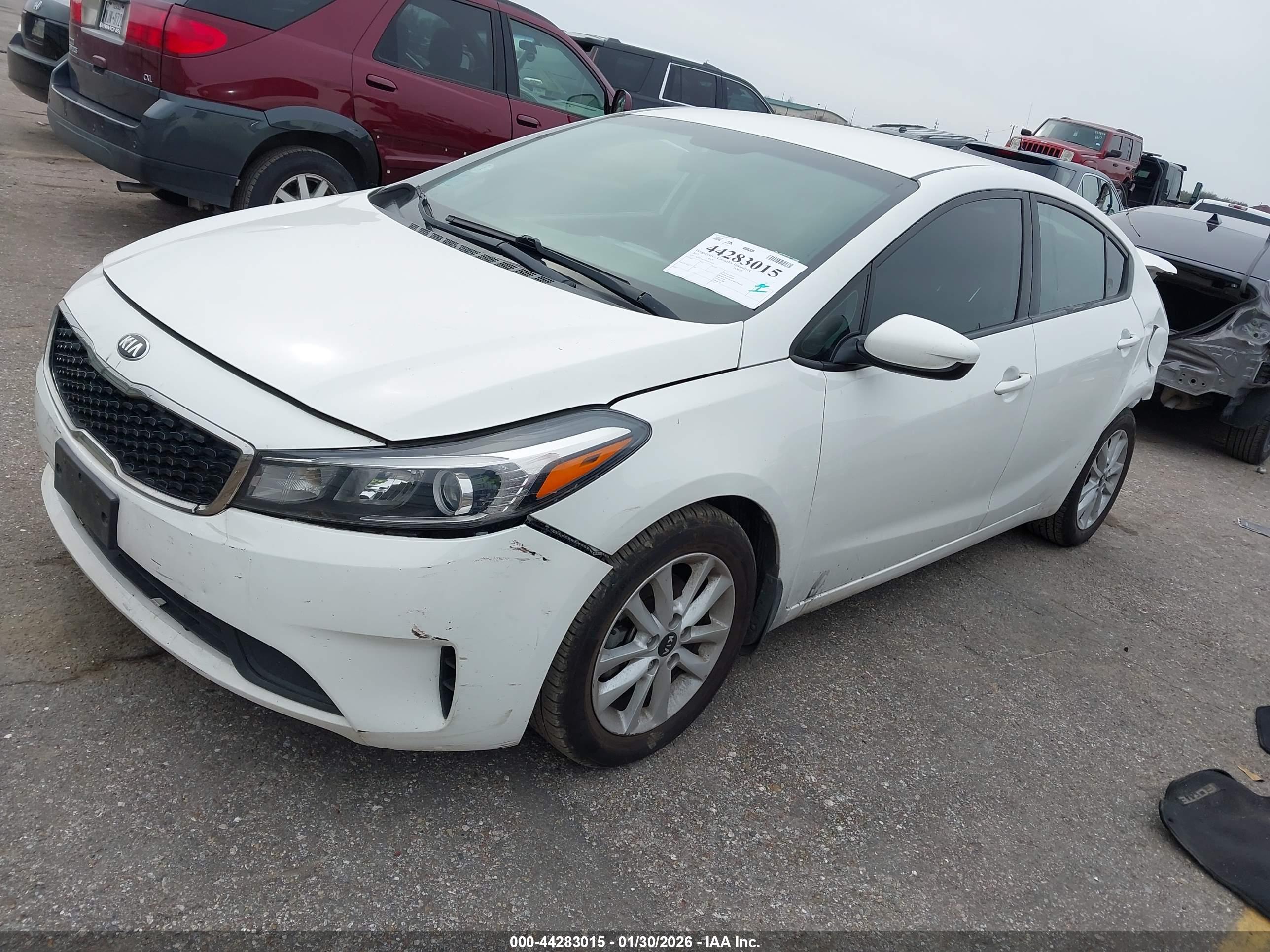 KIA FORTE image 2