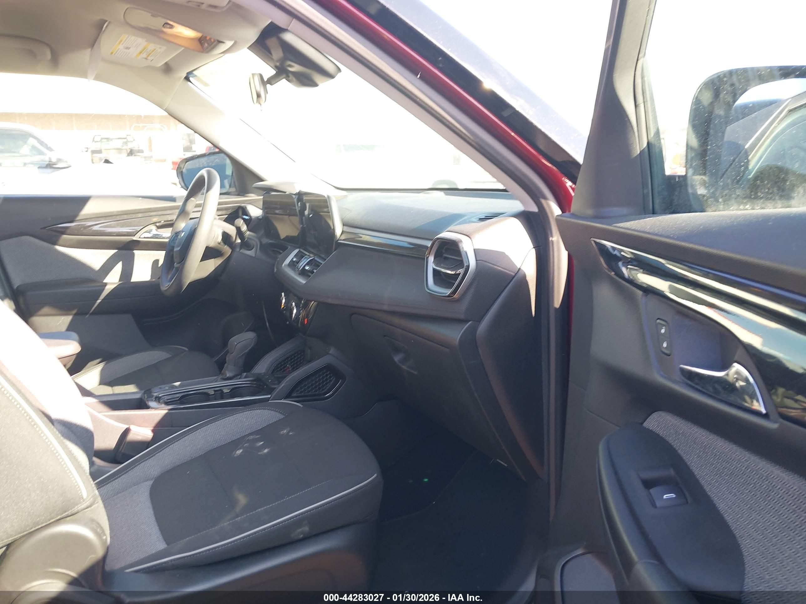 CHEVROLET TRAILBLAZER image 5