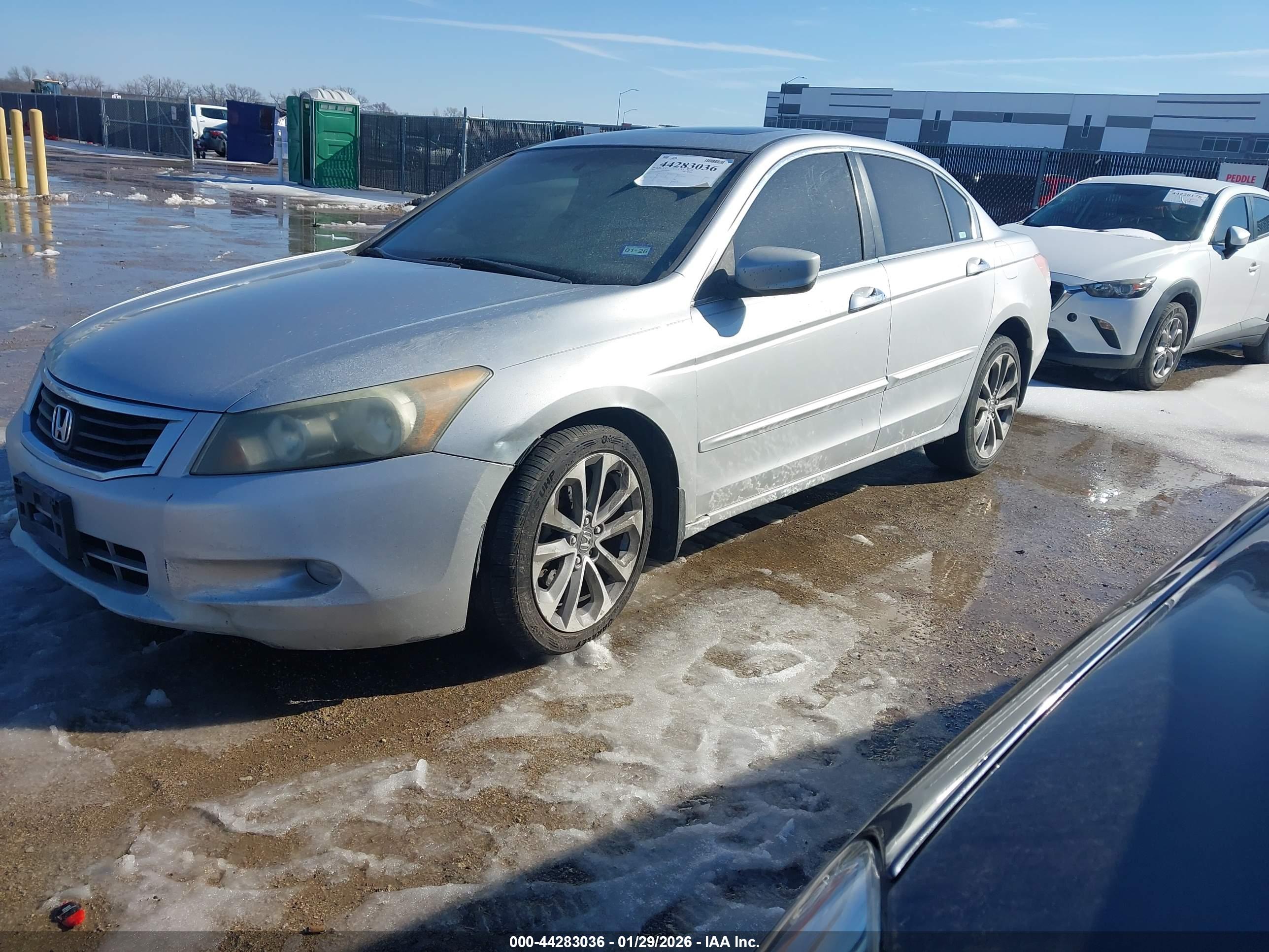HONDA ACCORD image 2
