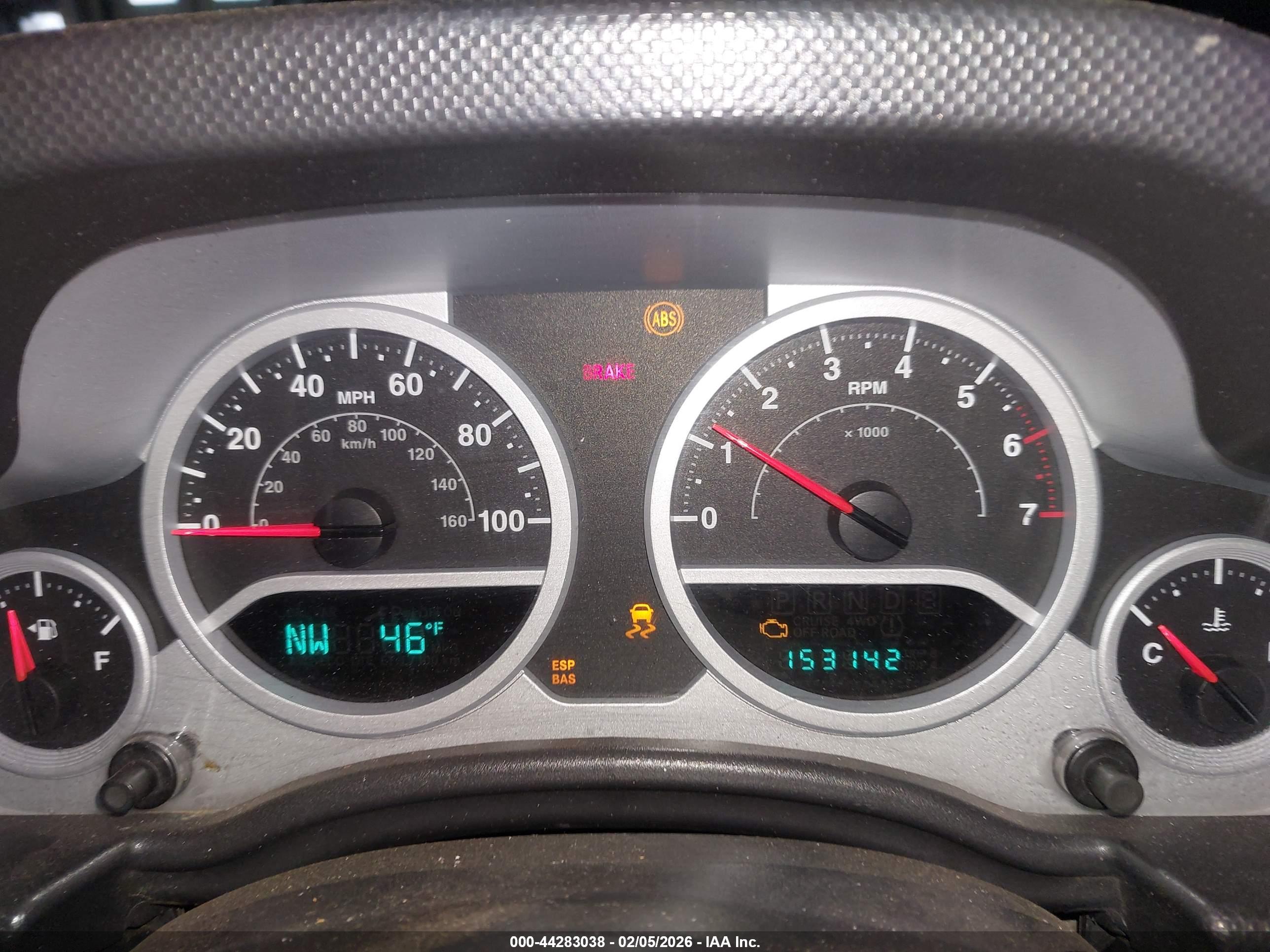JEEP WRANGLER image 7