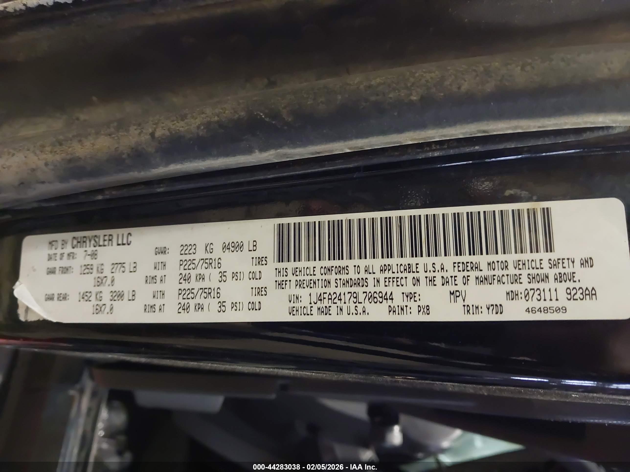 JEEP WRANGLER image 9