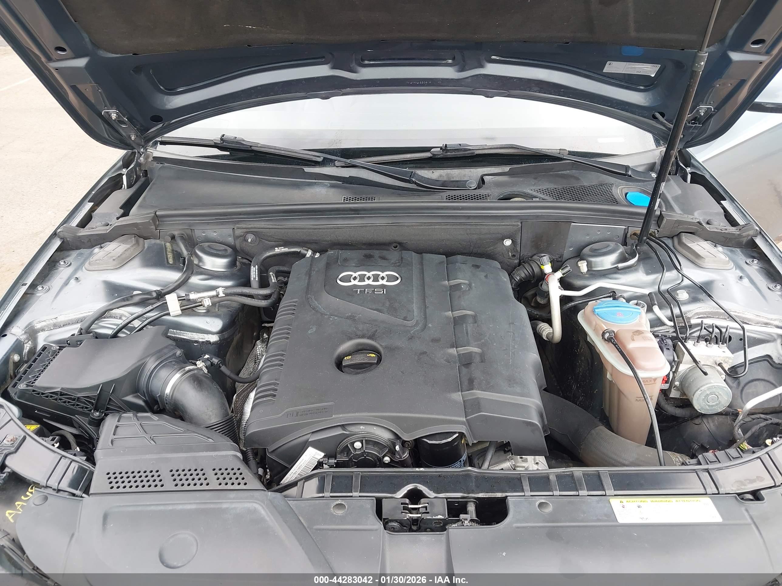 AUDI A4 image 10