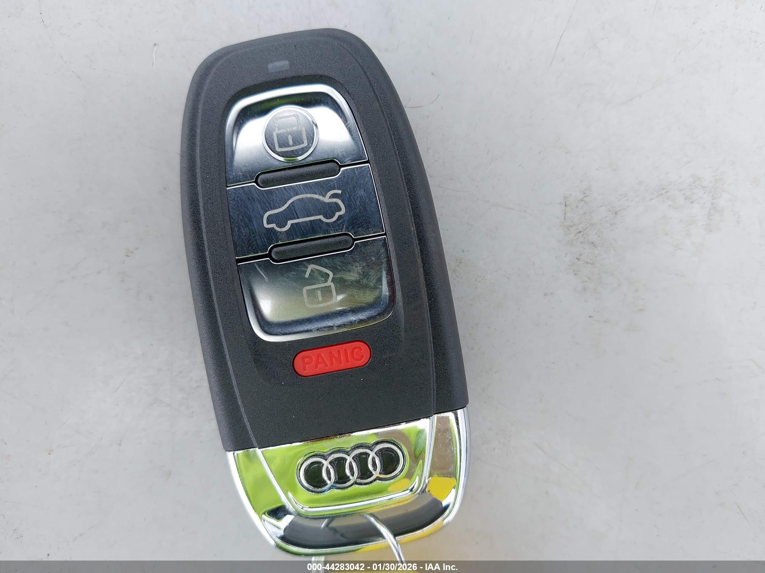 AUDI A4 image 11