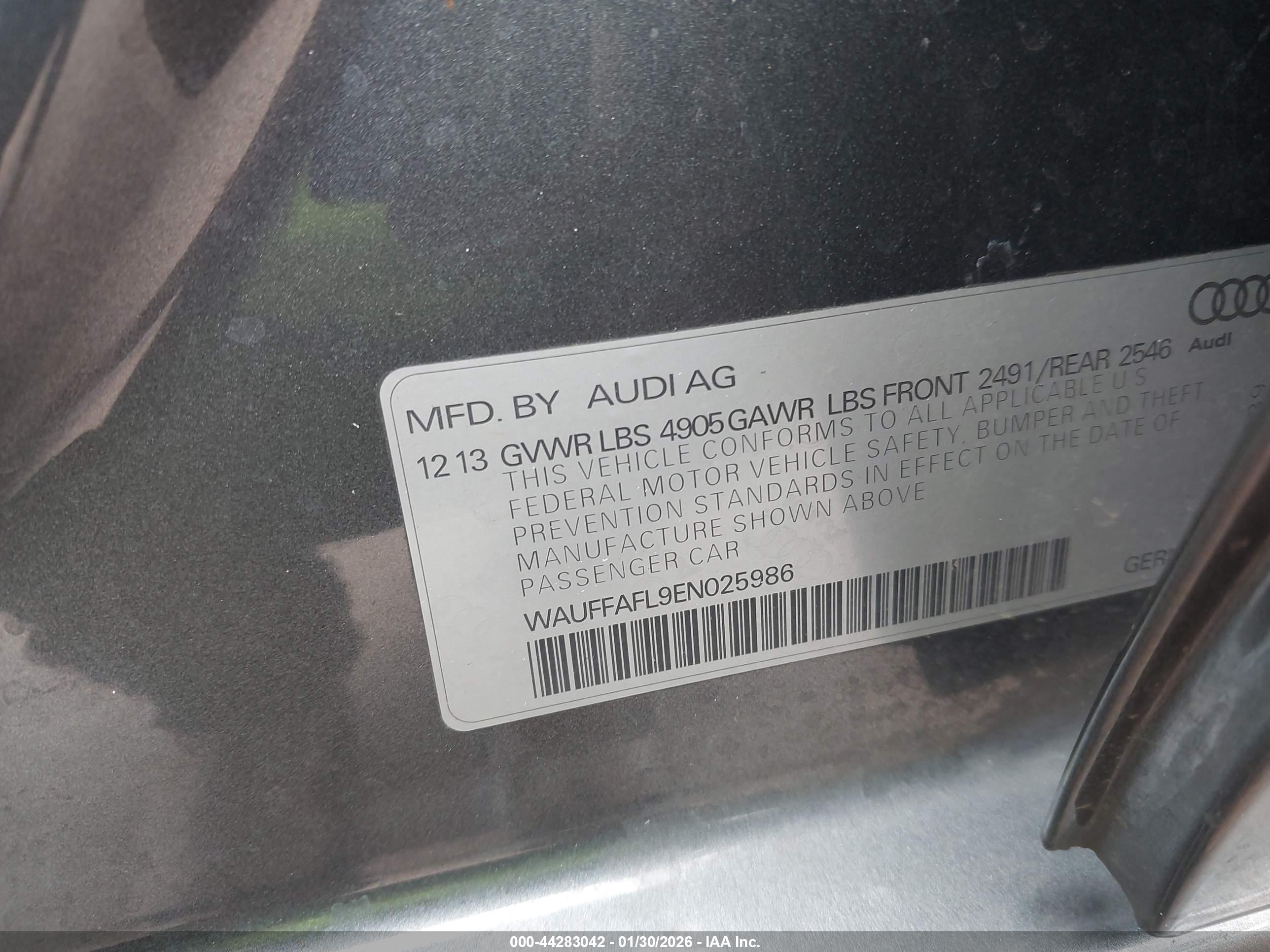 AUDI A4 image 9