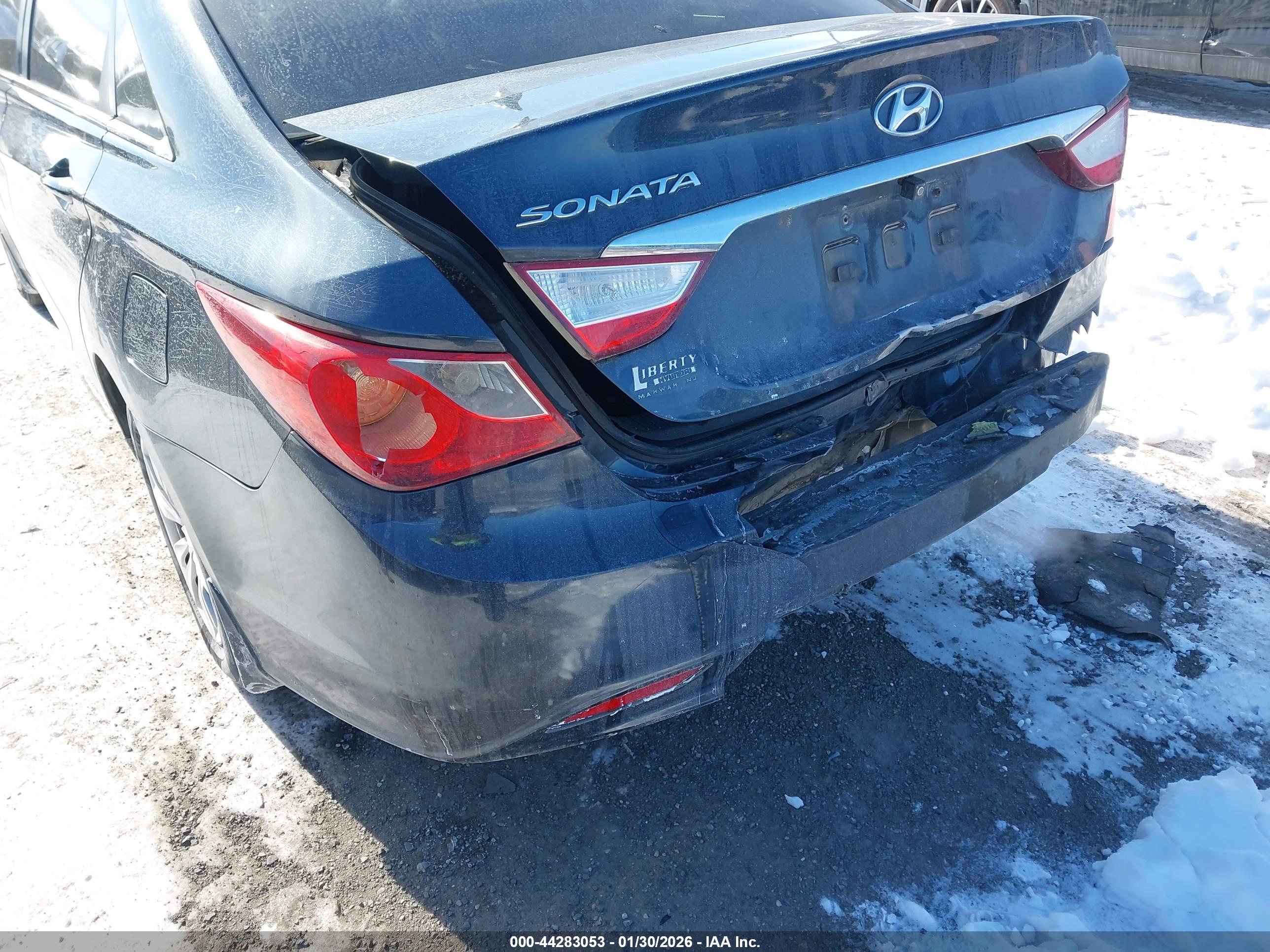 HYUNDAI SONATA image 6