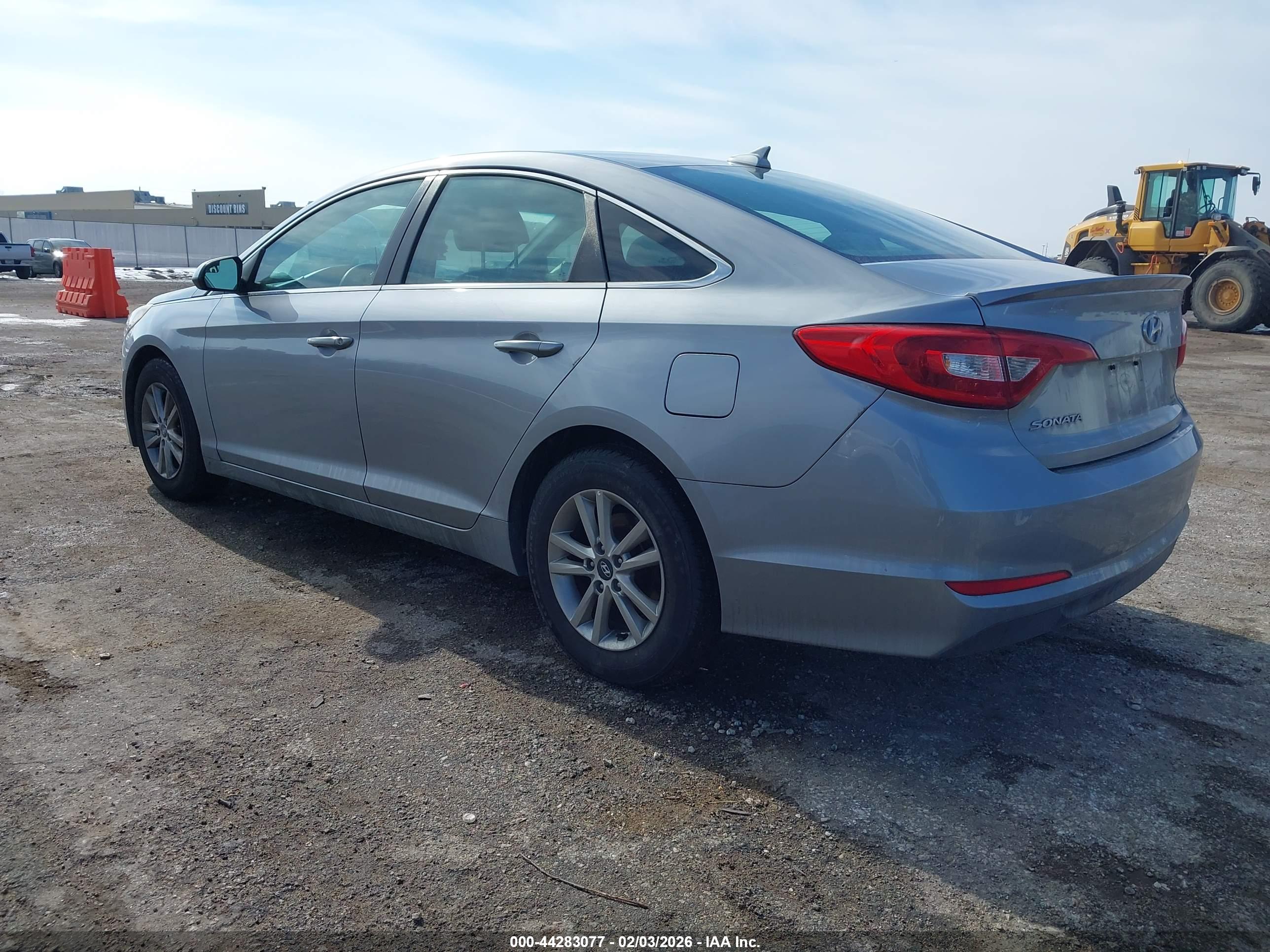 HYUNDAI SONATA image 3
