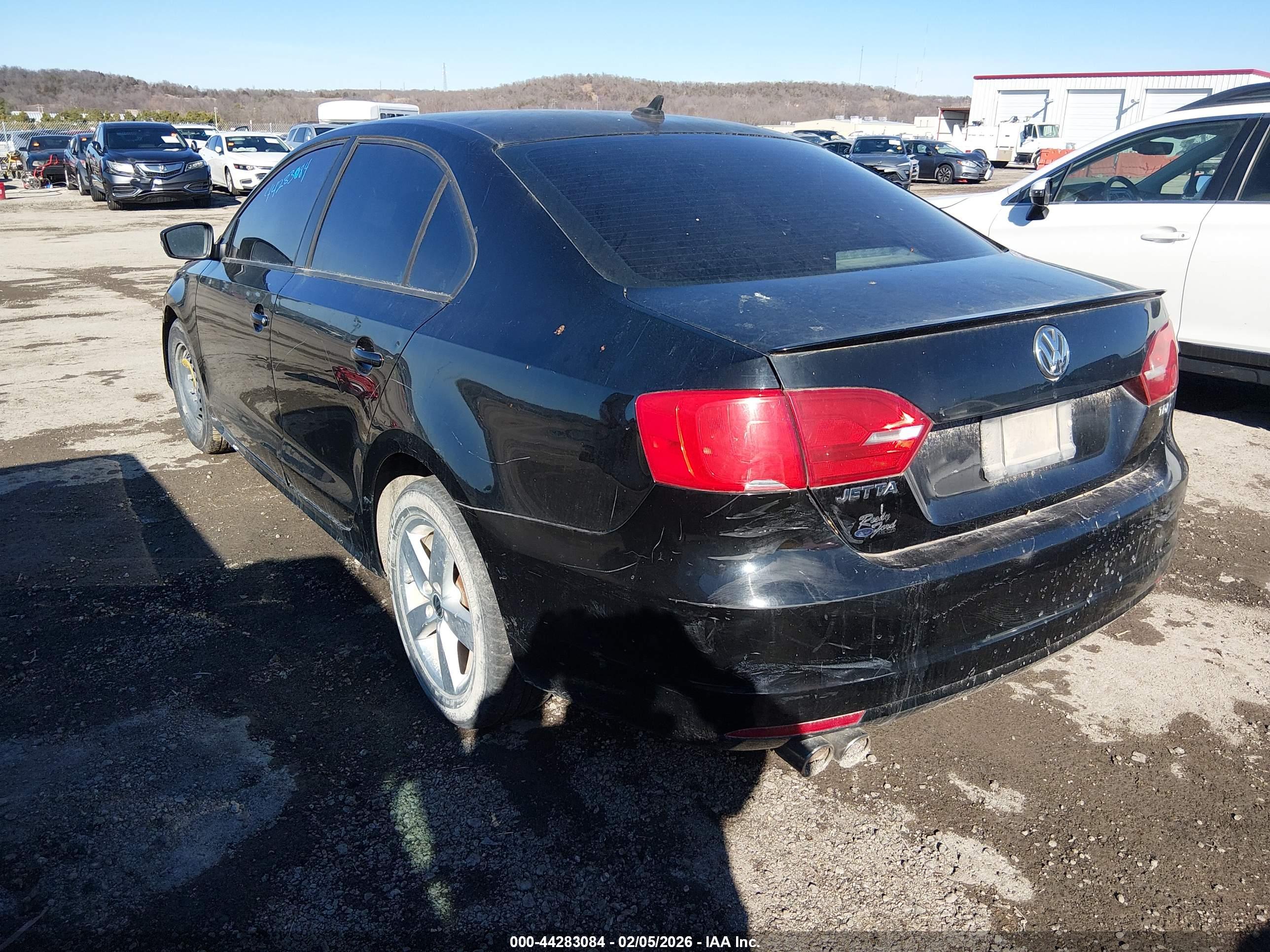 VOLKSWAGEN JETTA image 3