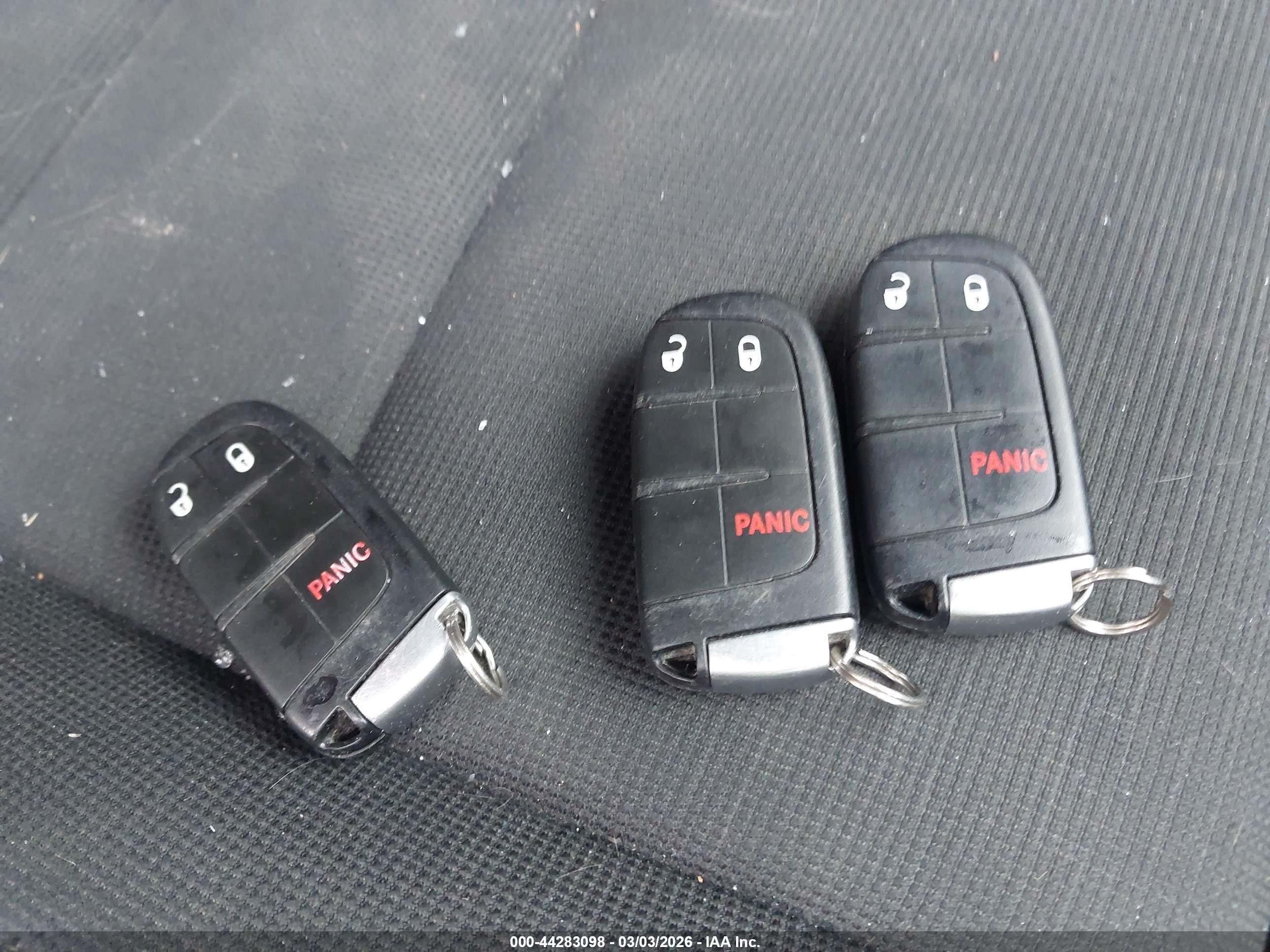 JEEP GRAND image 11