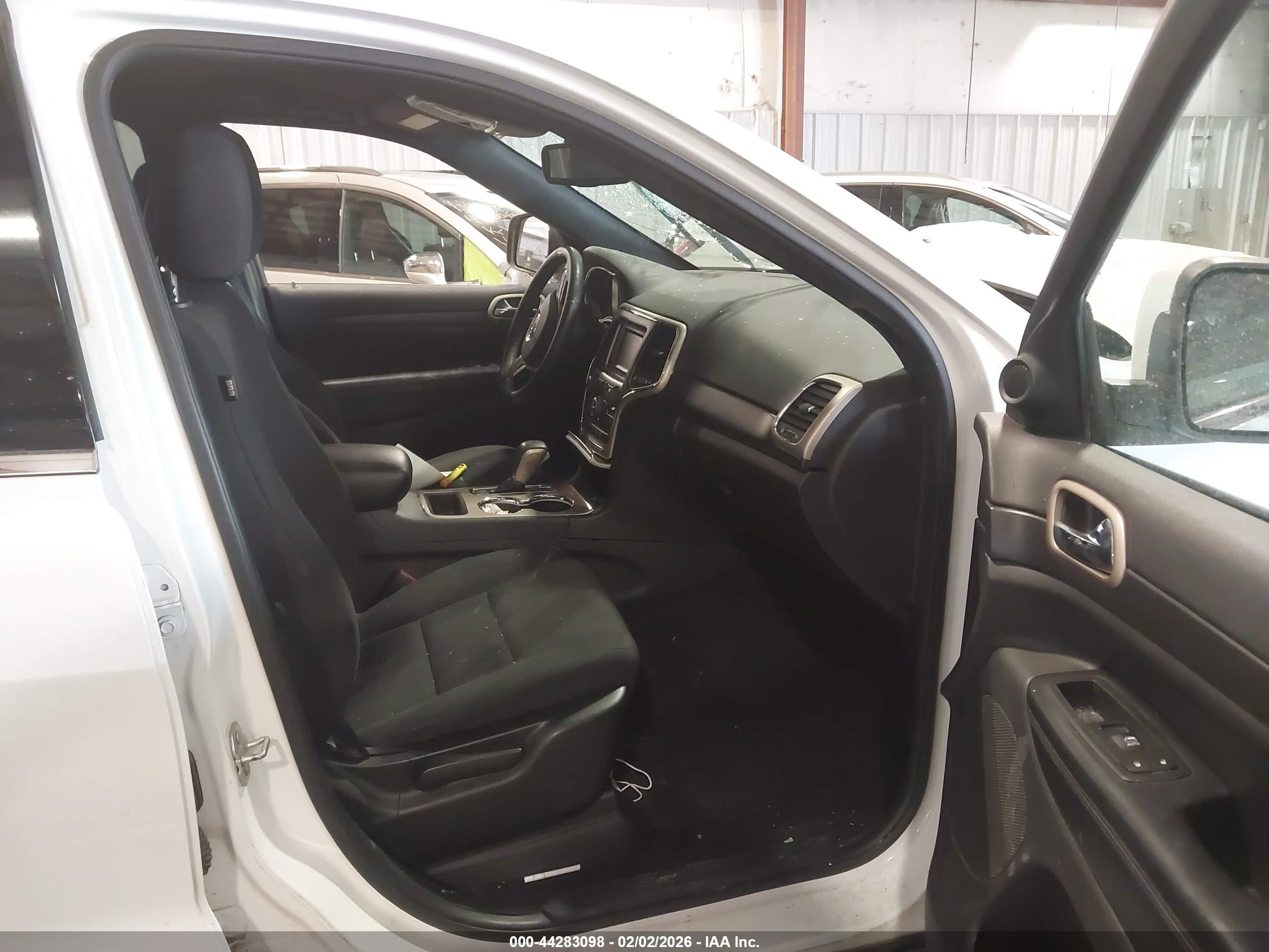 JEEP GRAND image 5