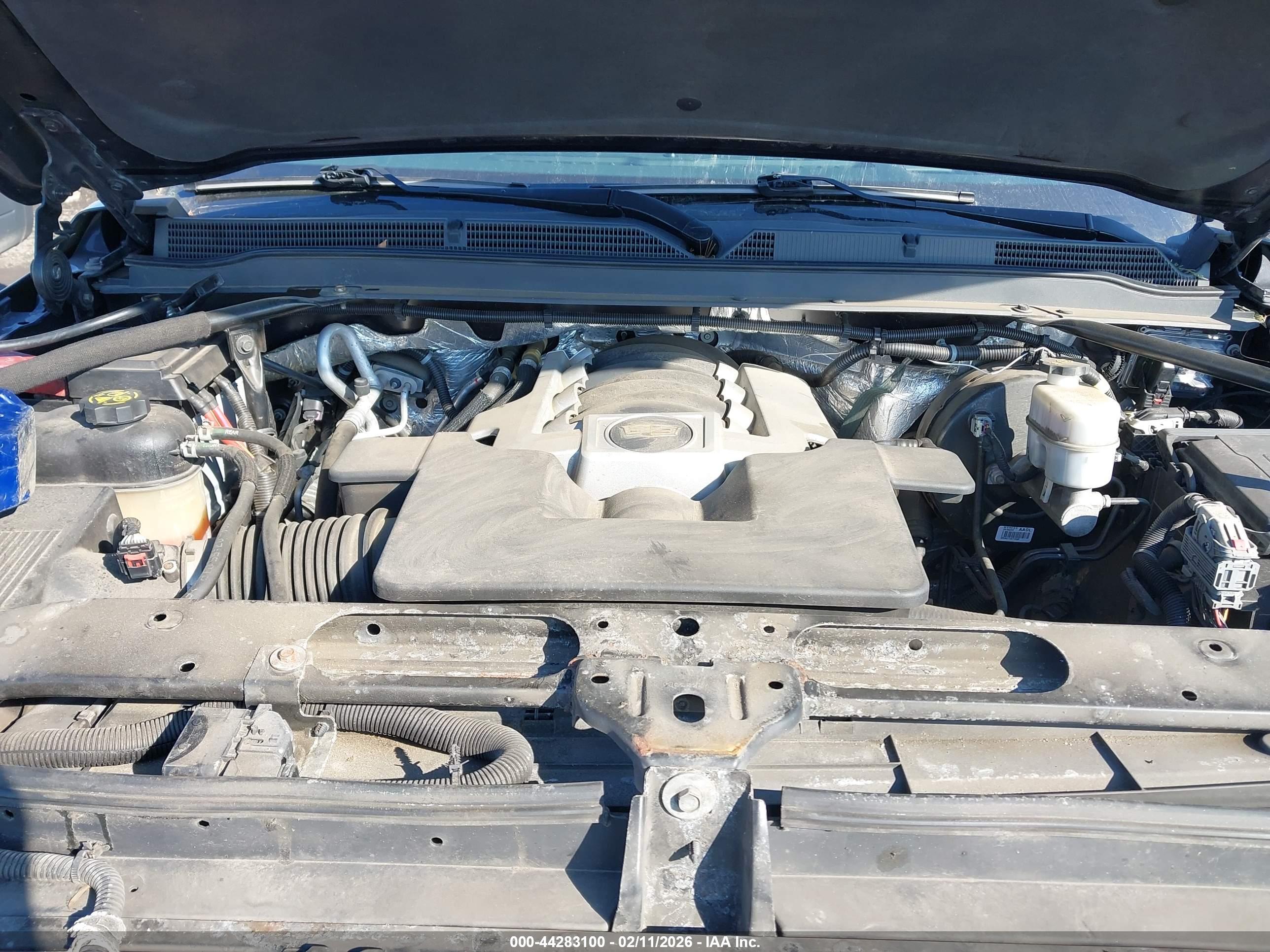 CADILLAC ESCALADE image 10