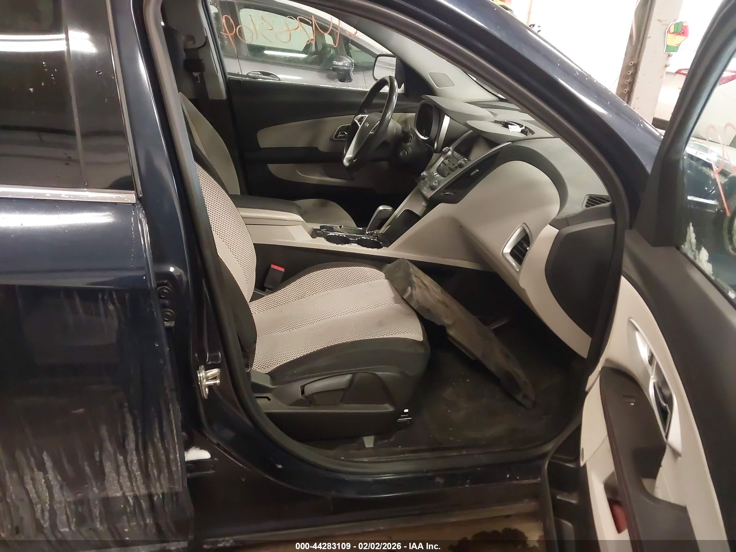 CHEVROLET EQUINOX image 5