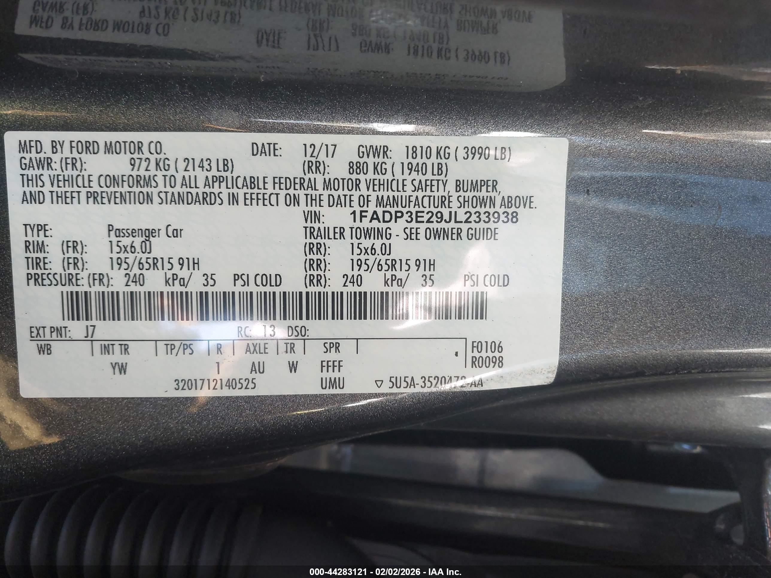 FORD FOCUS image 9
