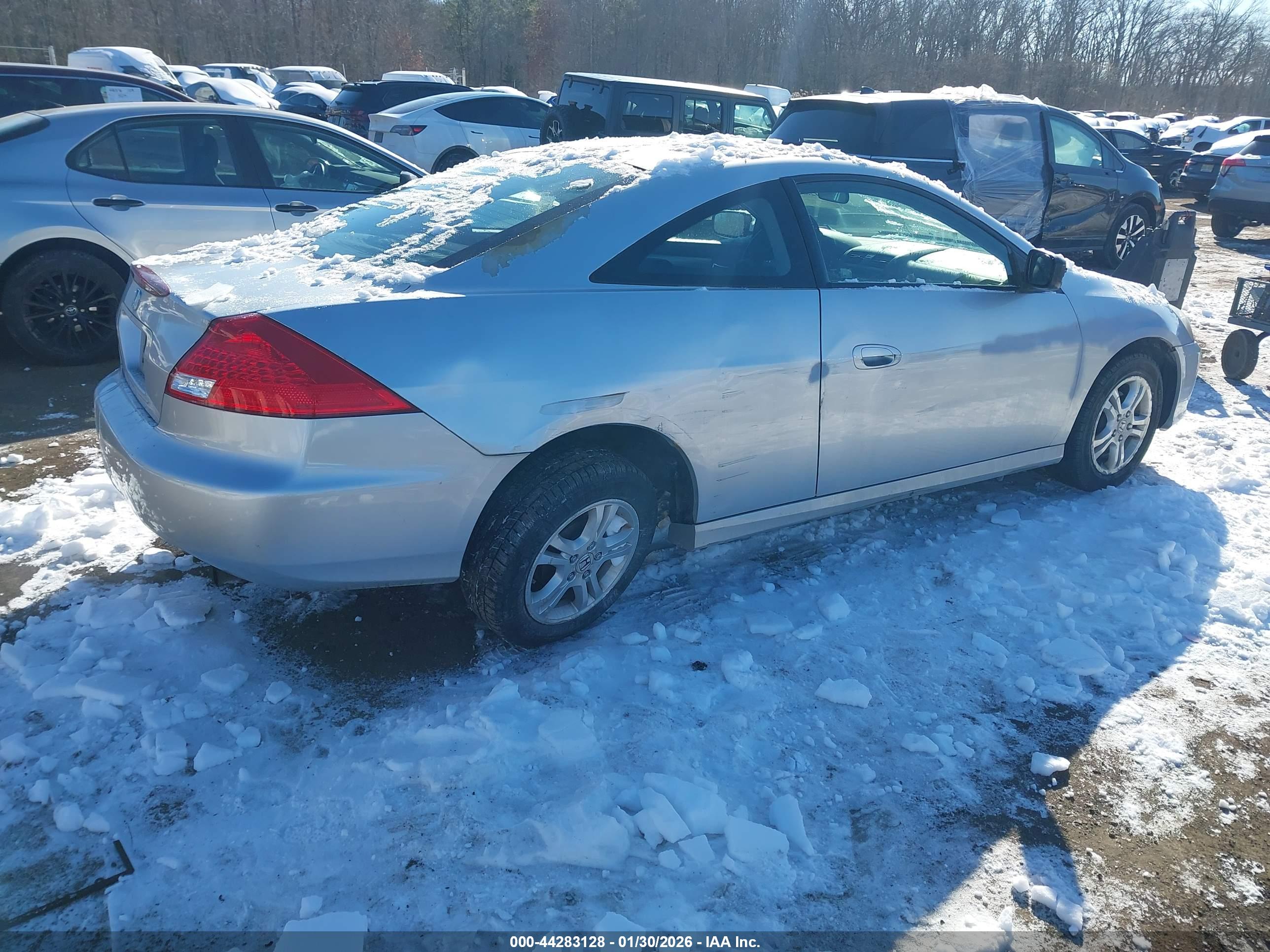 HONDA ACCORD image 6