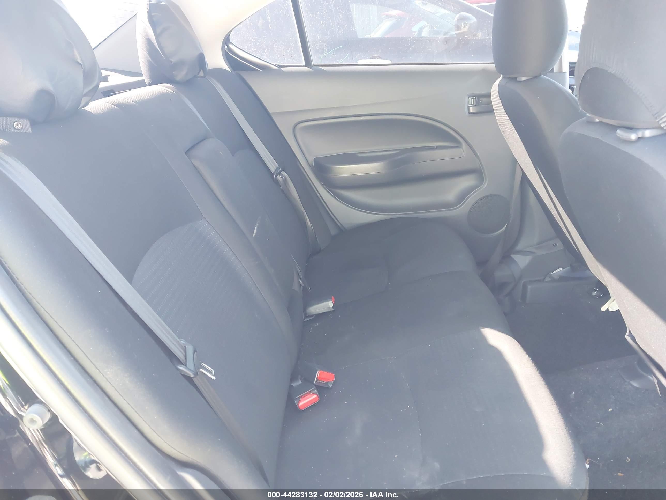 MITSUBISHI MIRAGE image 8