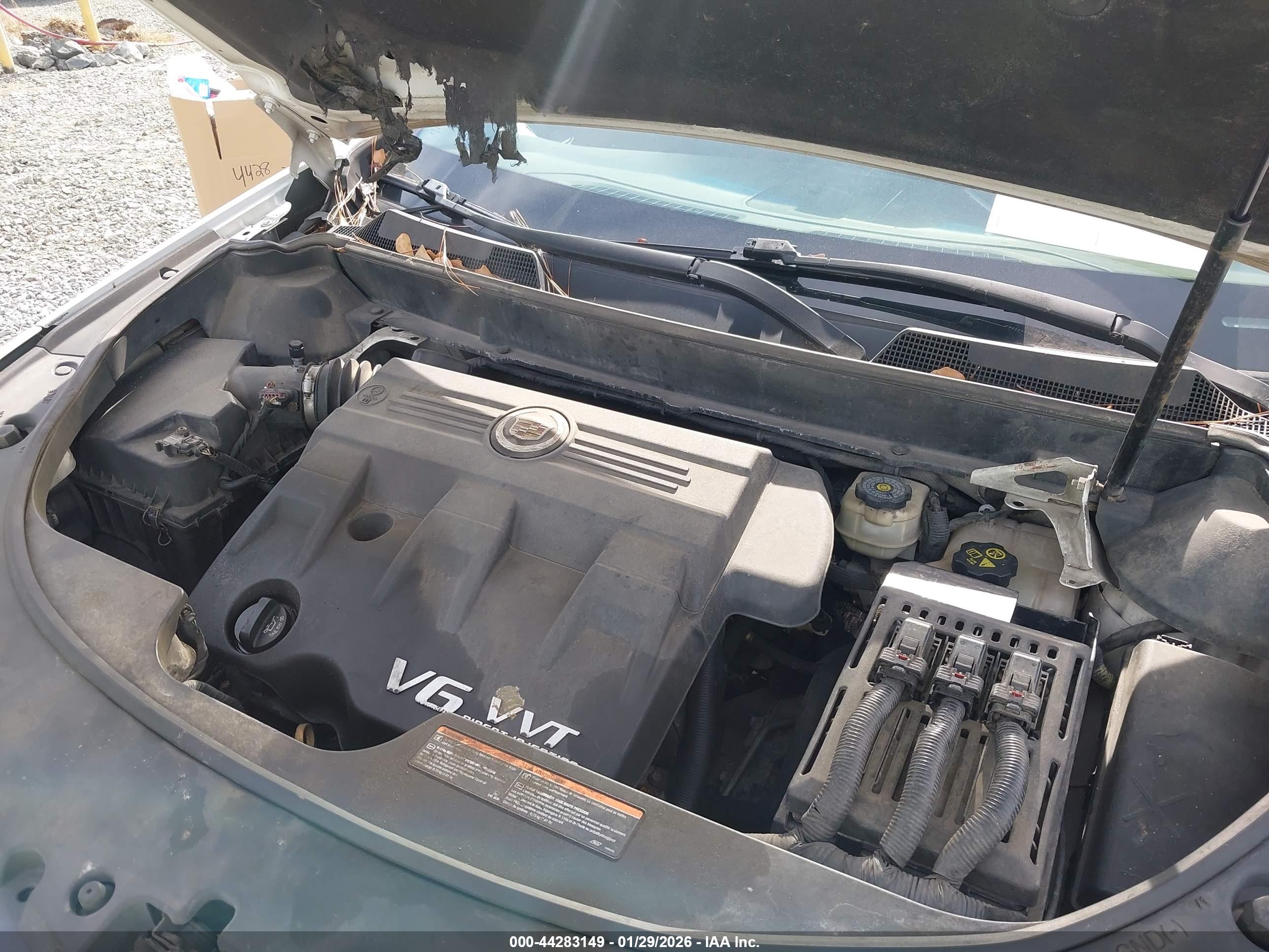 CADILLAC SRX image 10