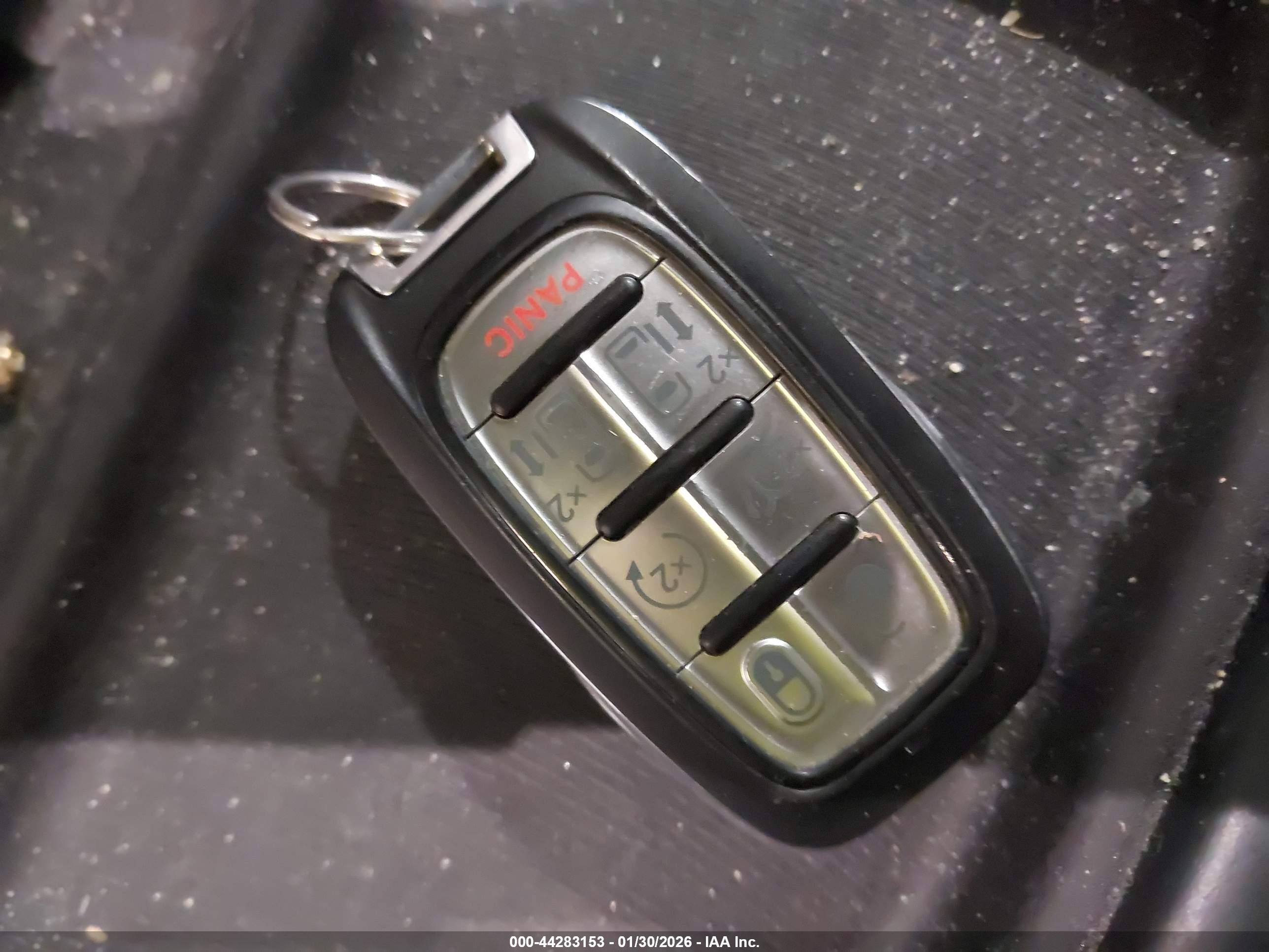 CHRYSLER PACIFICA image 11