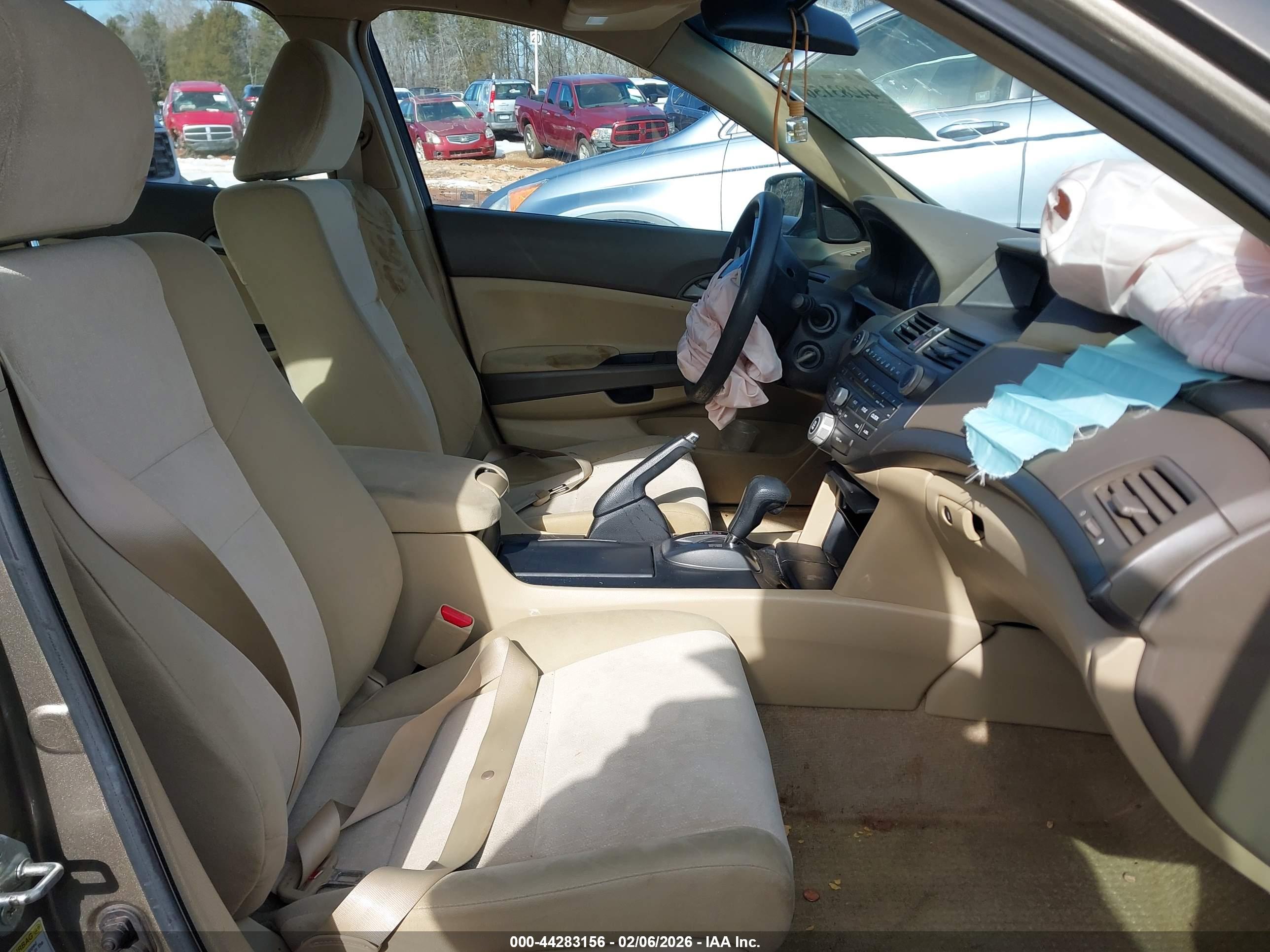 HONDA ACCORD image 5