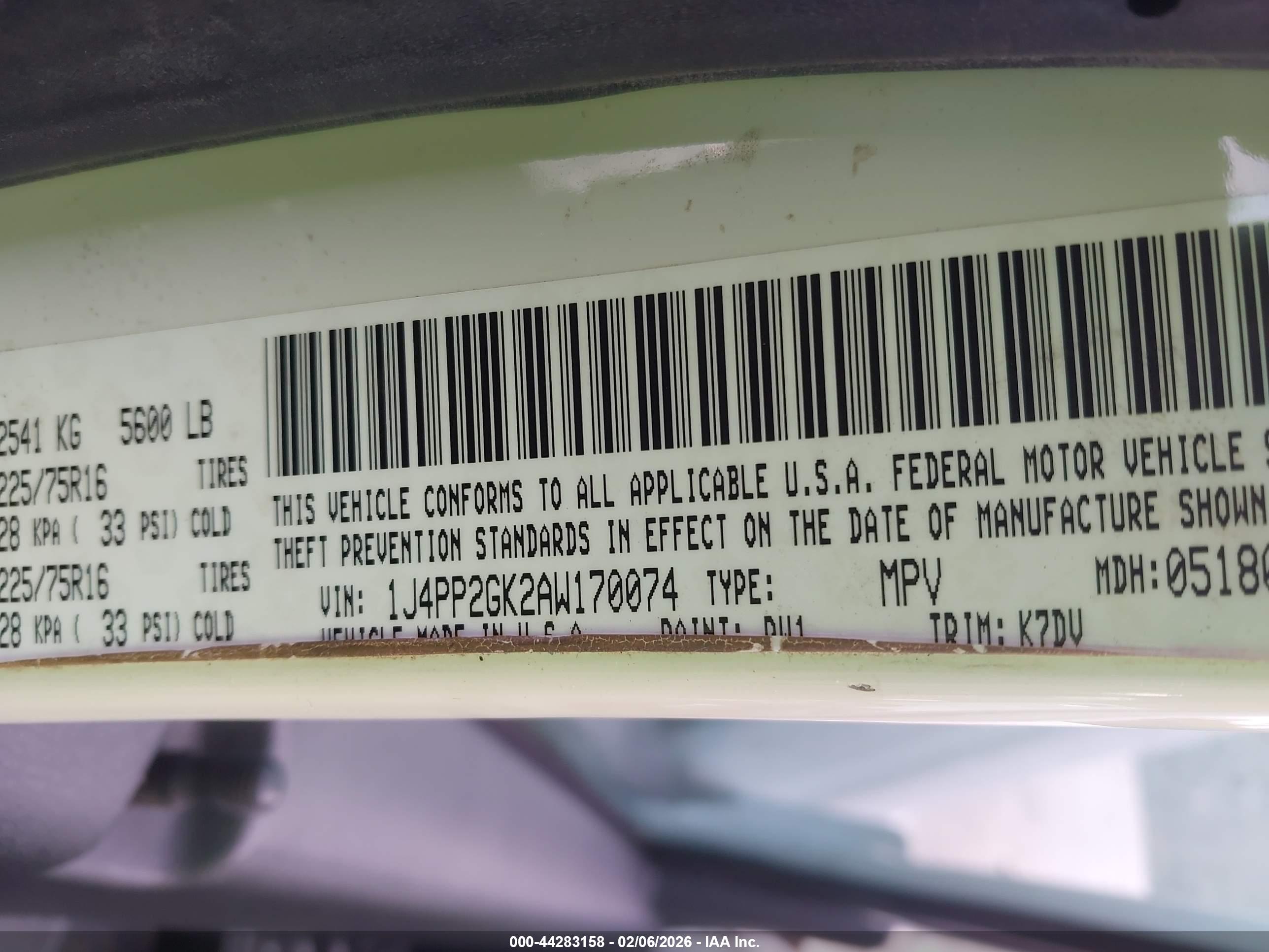 JEEP LIBERTY image 9