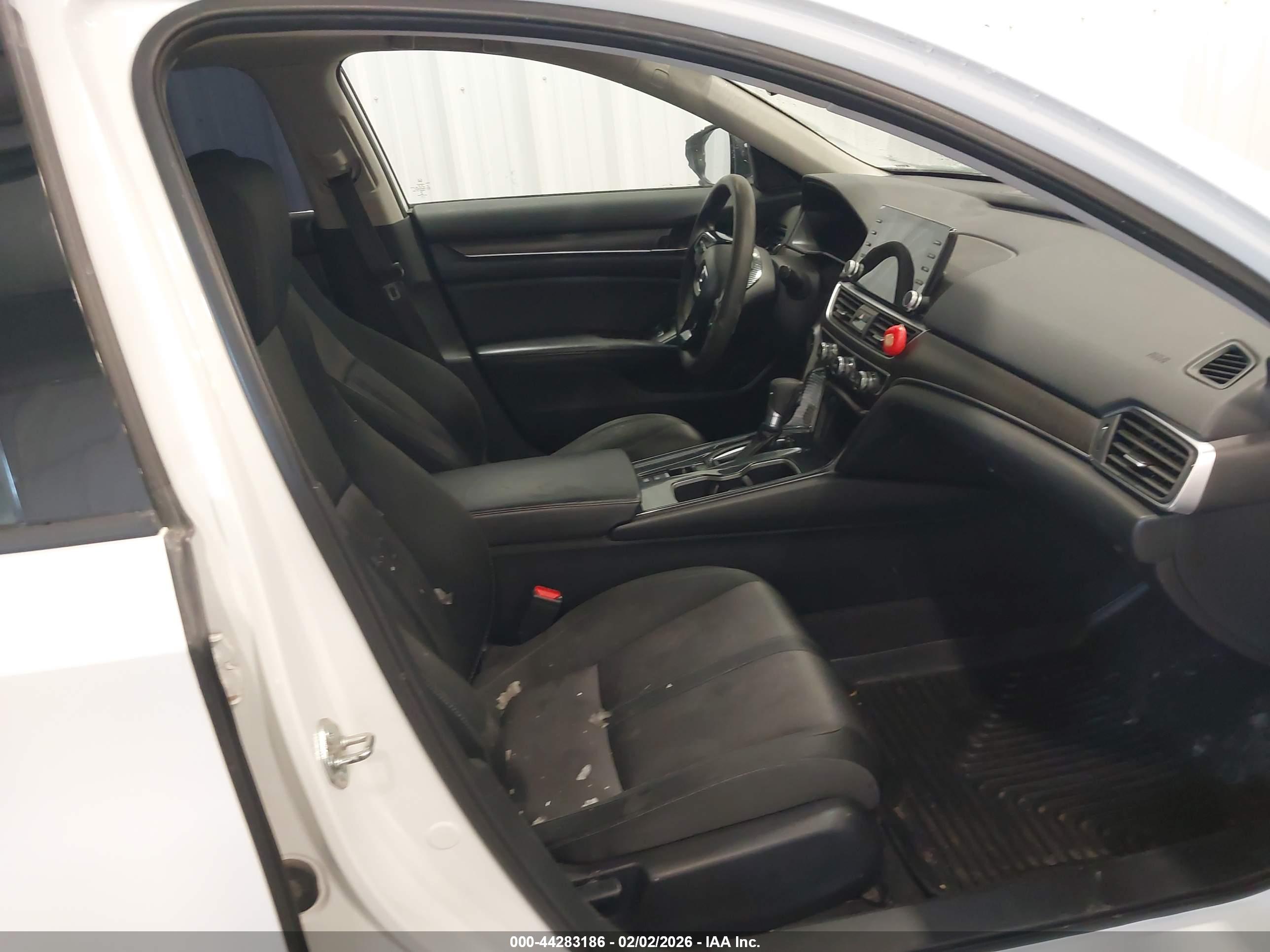 HONDA ACCORD image 5
