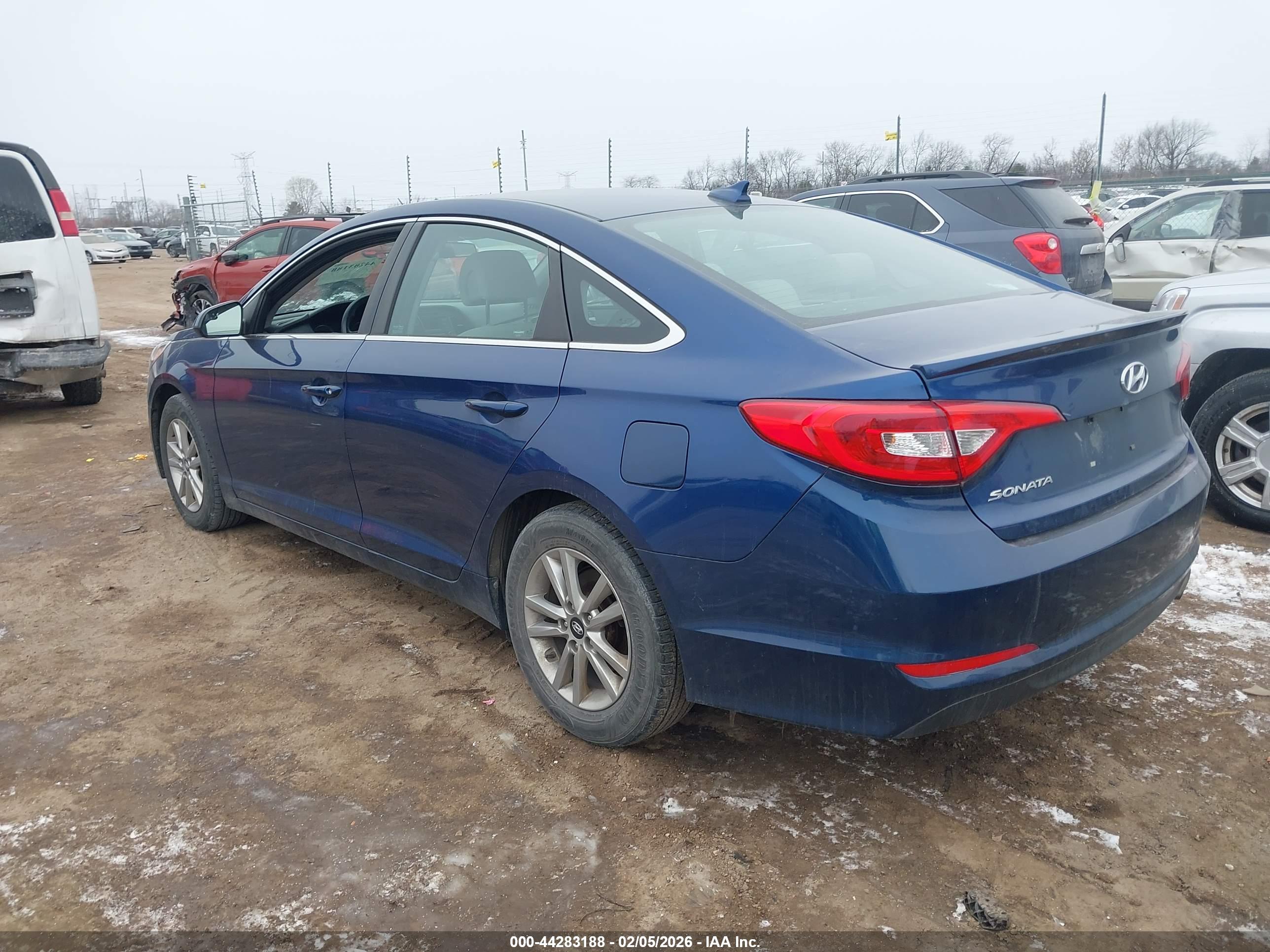 HYUNDAI SONATA image 3