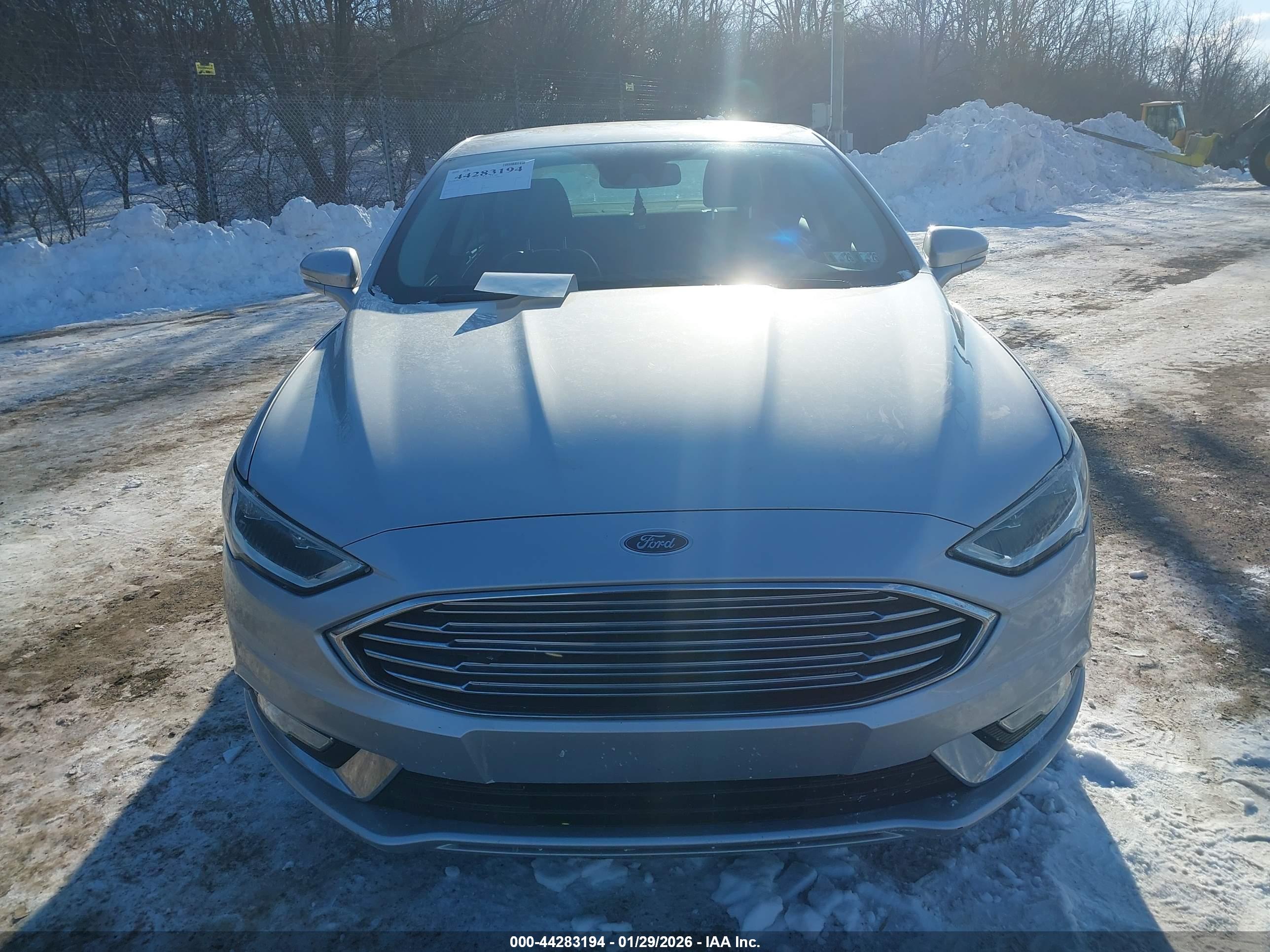 FORD FUSION image 6