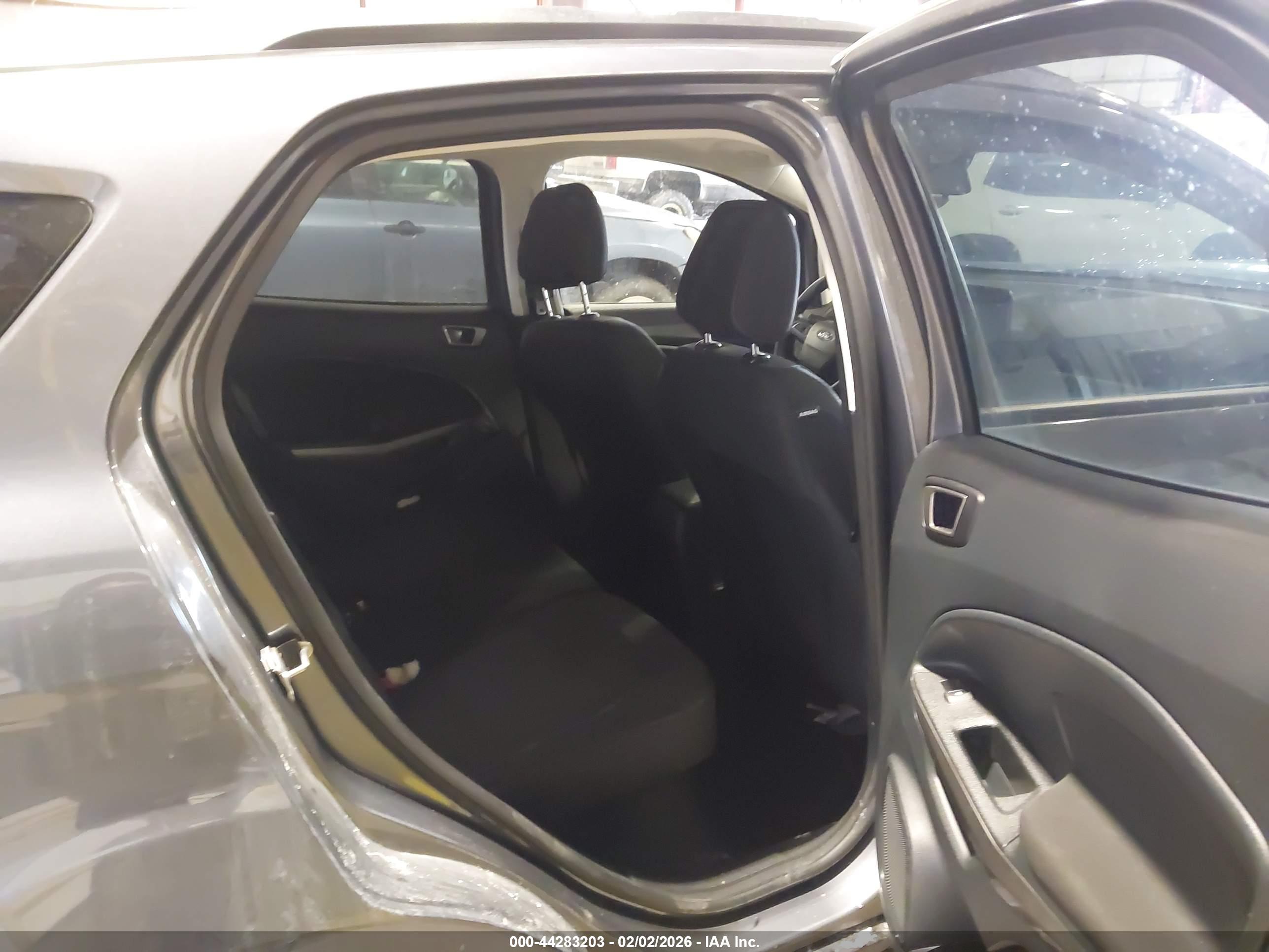 FORD ECOSPORT image 8