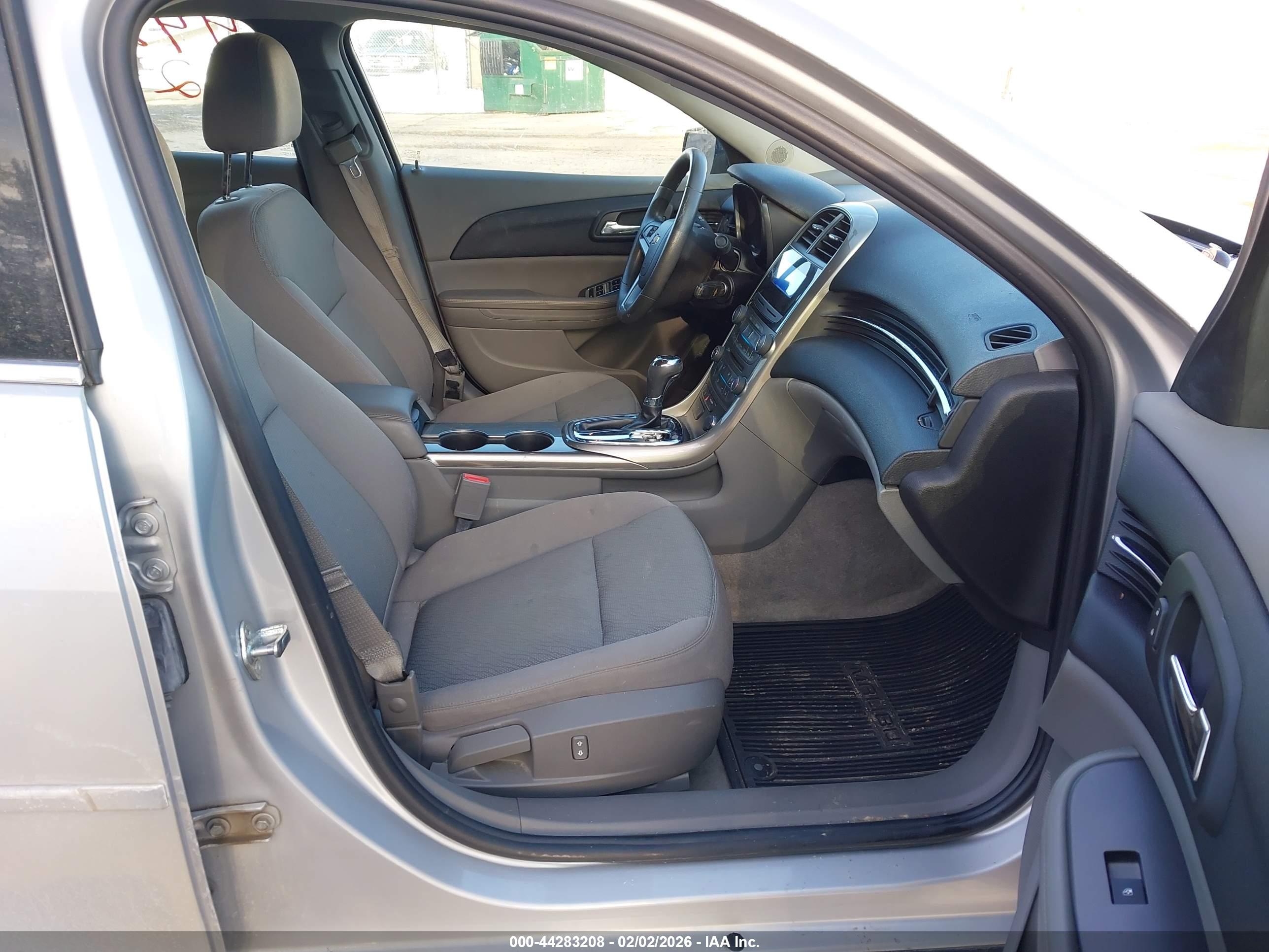 CHEVROLET MALIBU image 5
