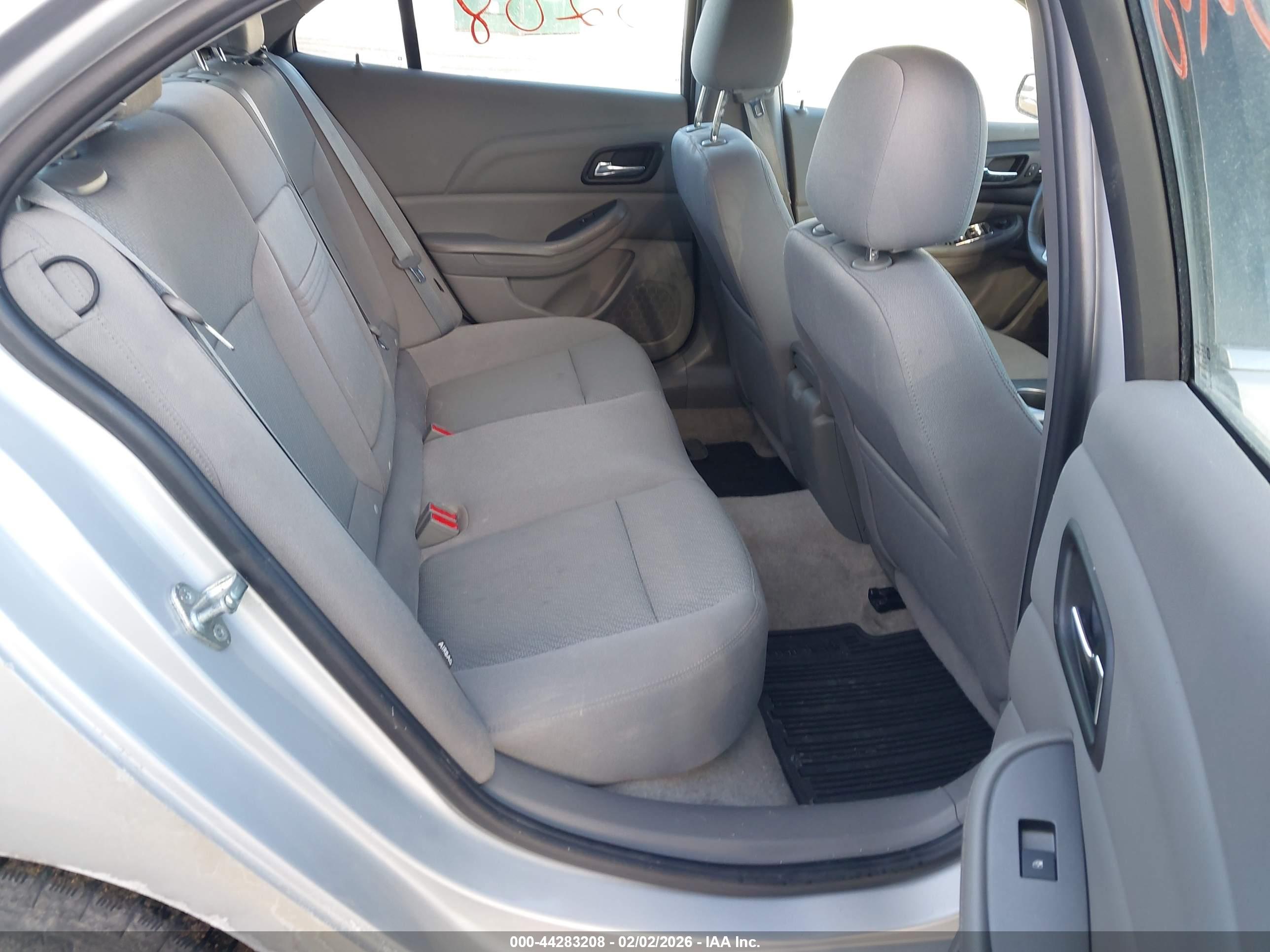 CHEVROLET MALIBU image 8