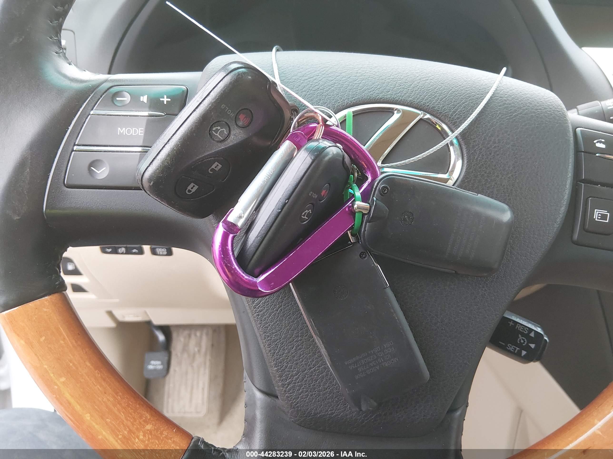 LEXUS RX image 11