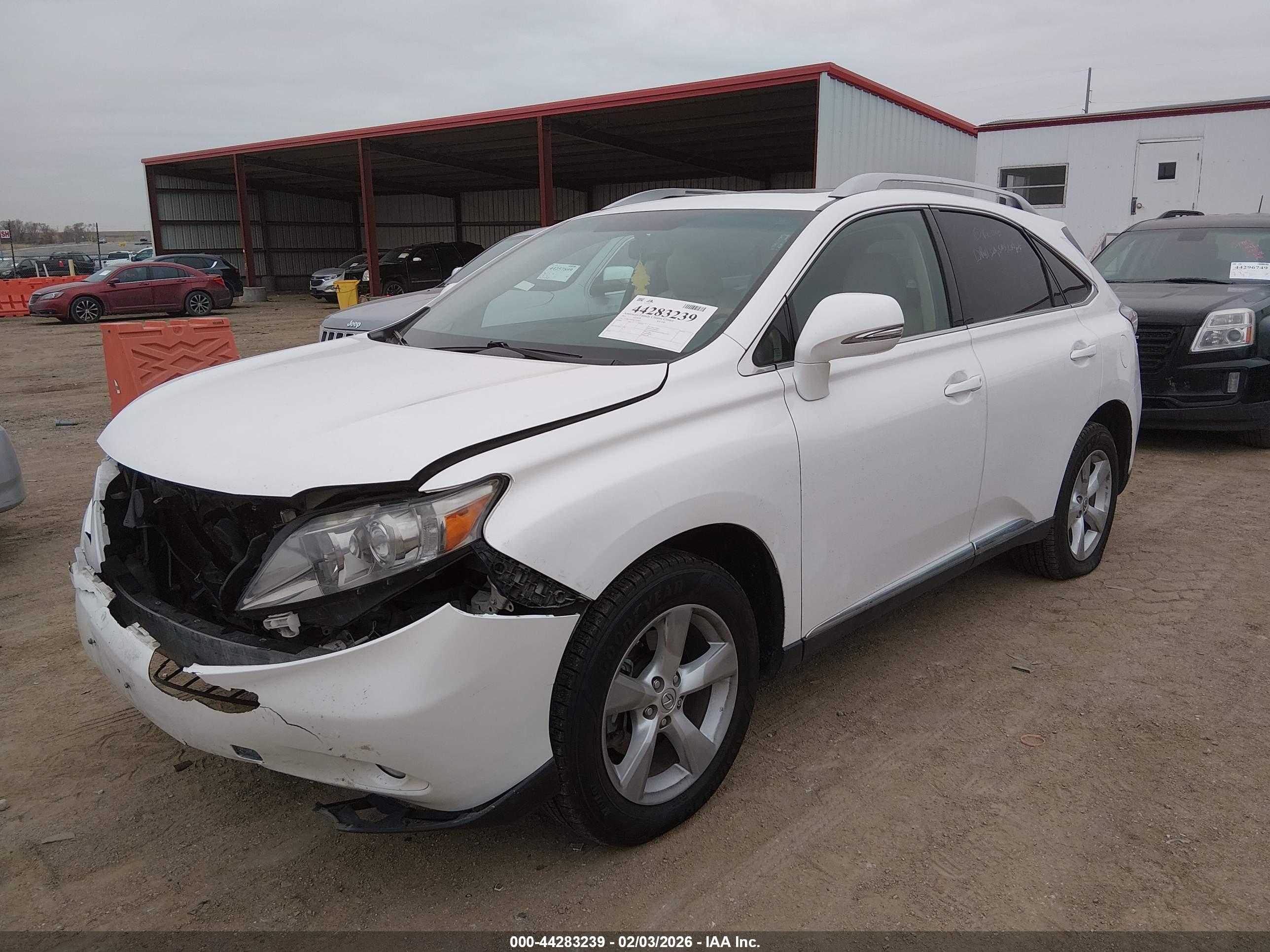 LEXUS RX image 2