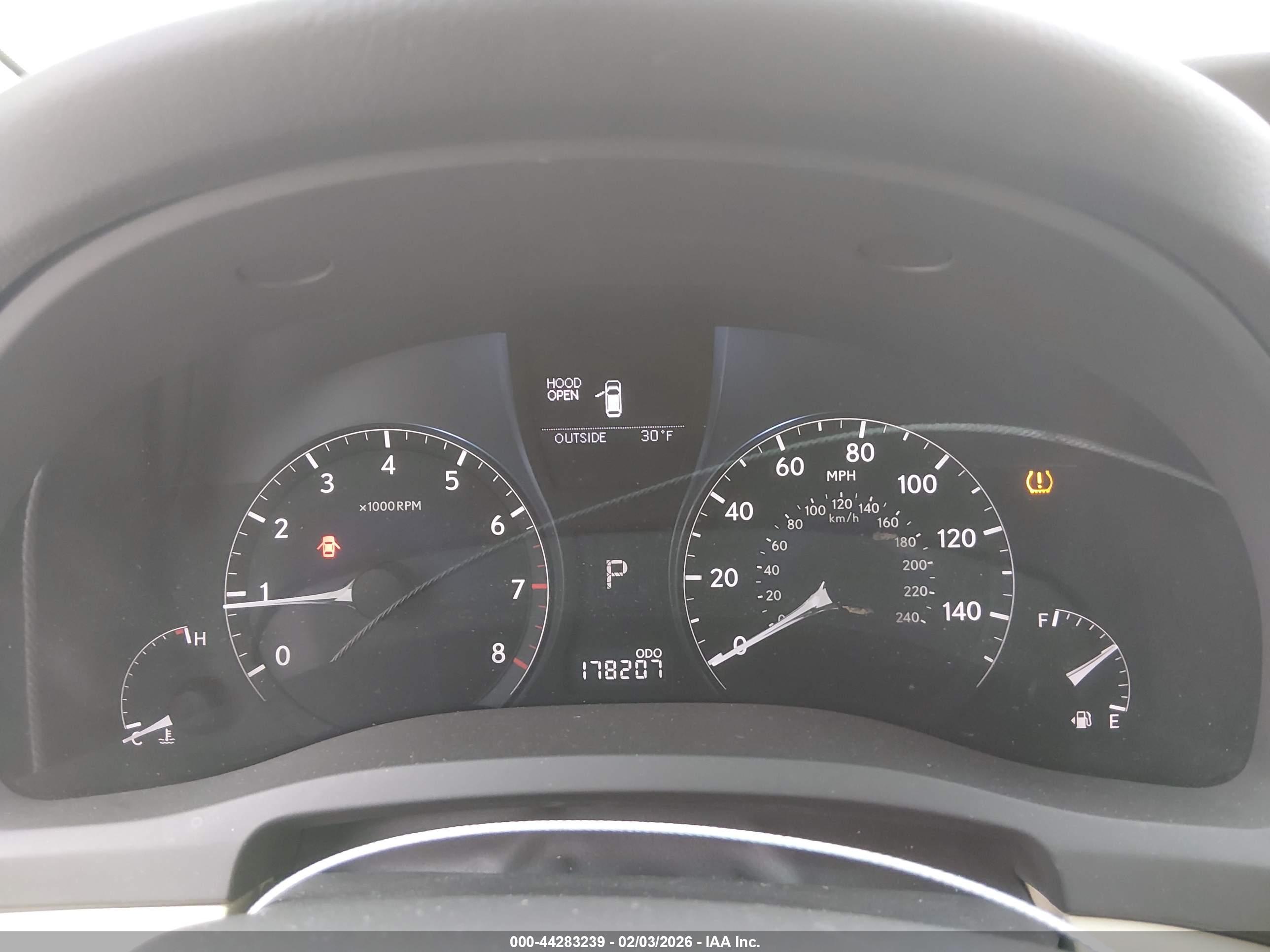 LEXUS RX image 7
