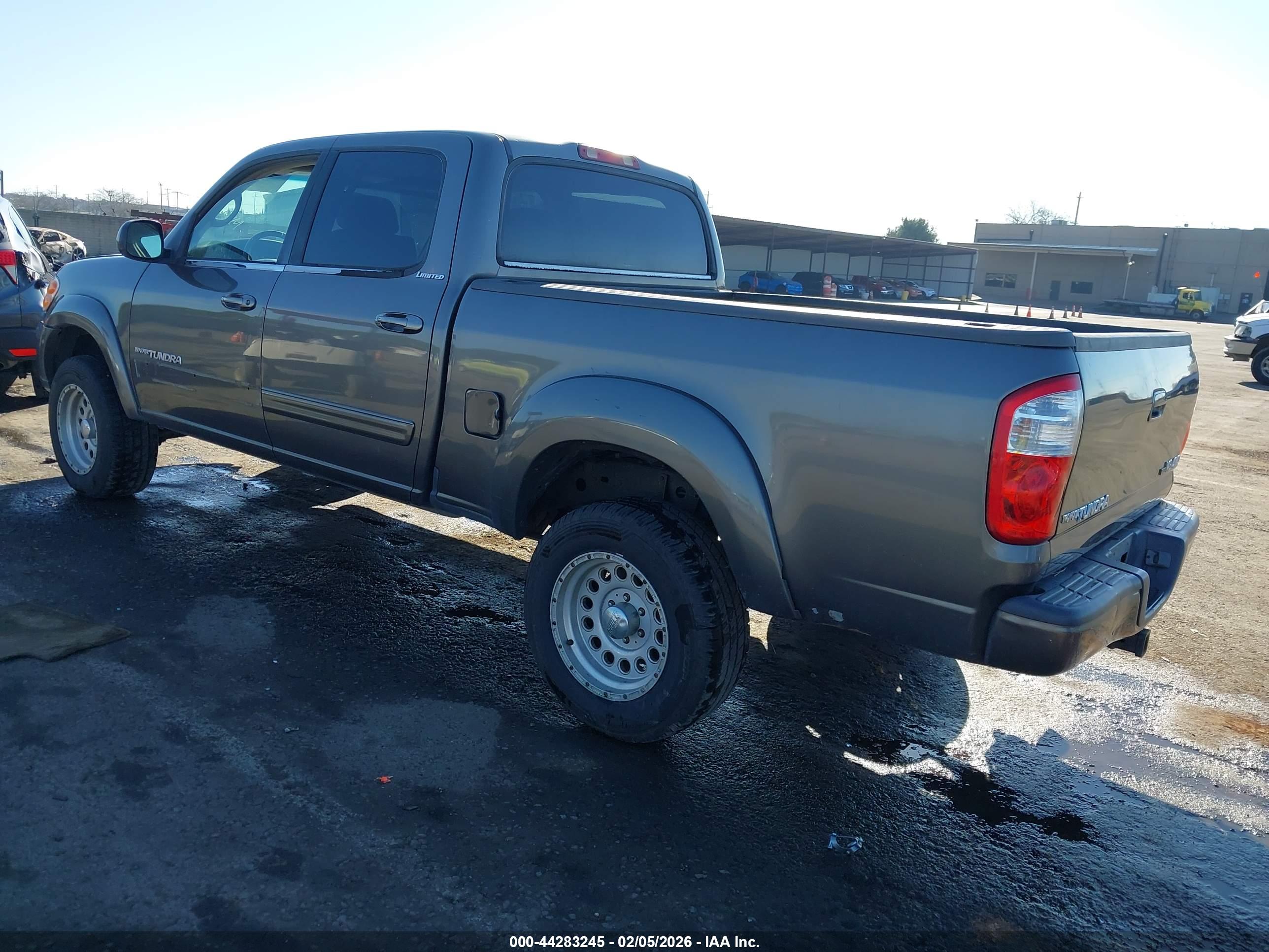 TOYOTA TUNDRA image 3