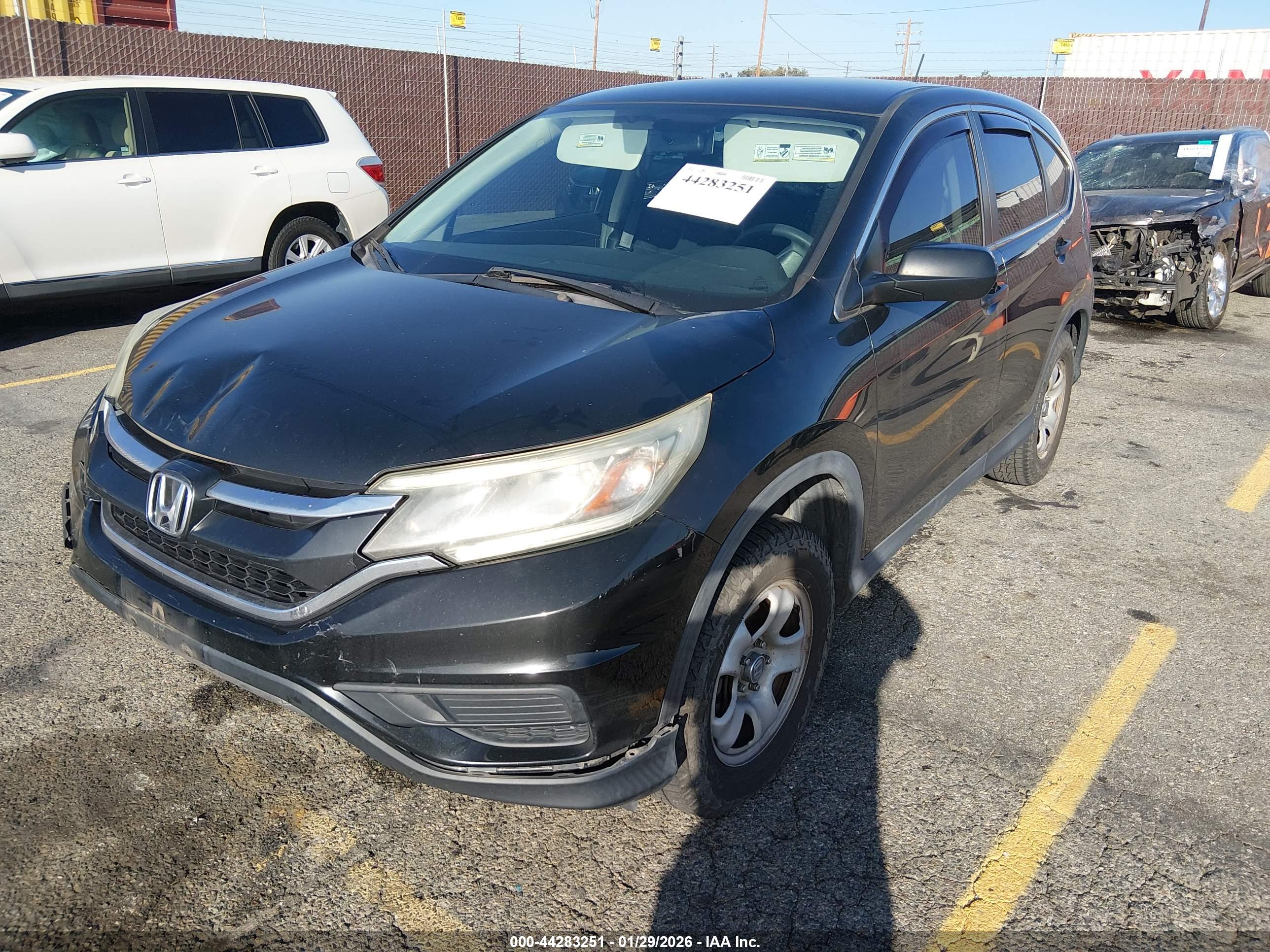 HONDA CR-V image 2