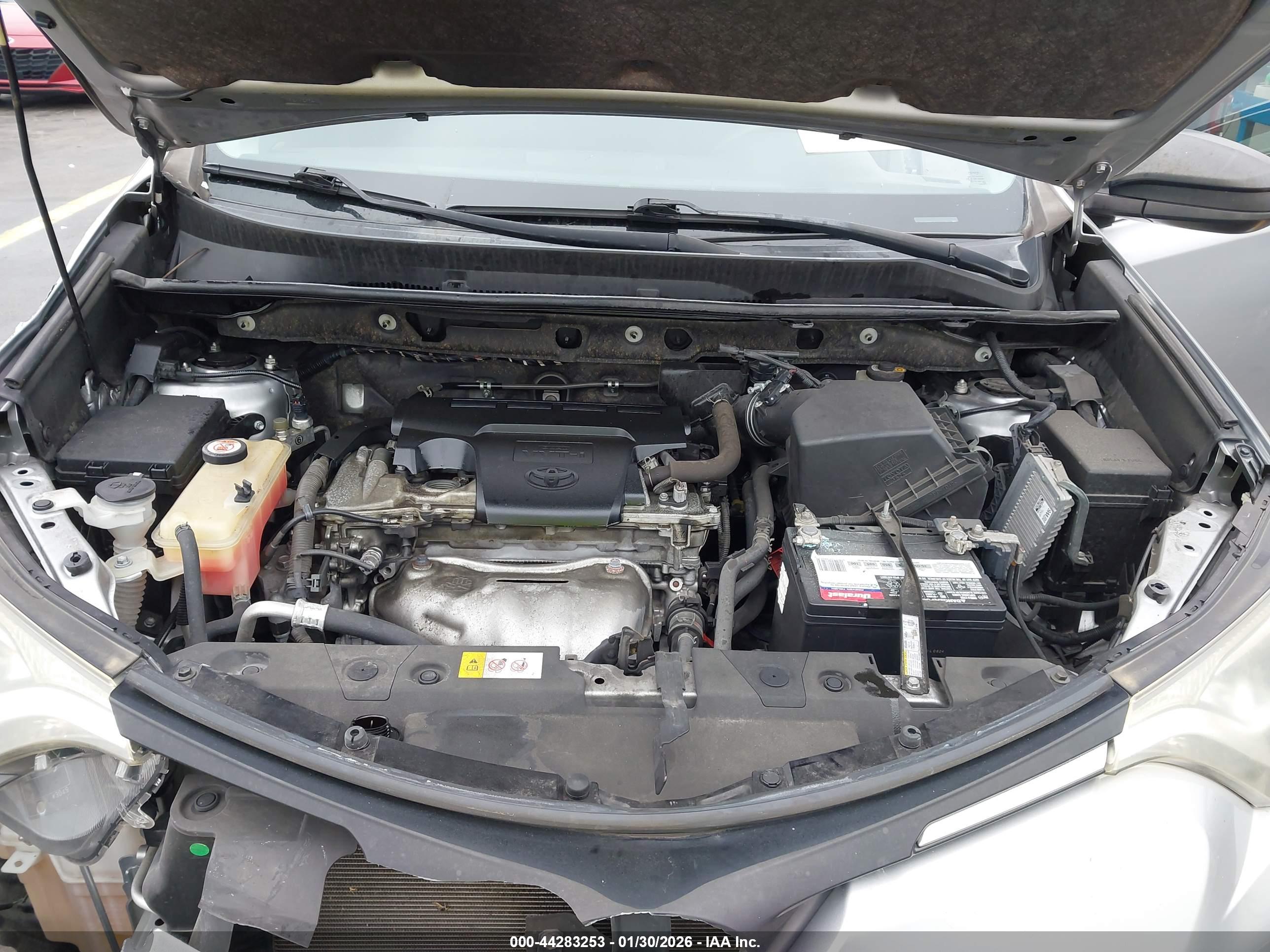 TOYOTA RAV4 image 10