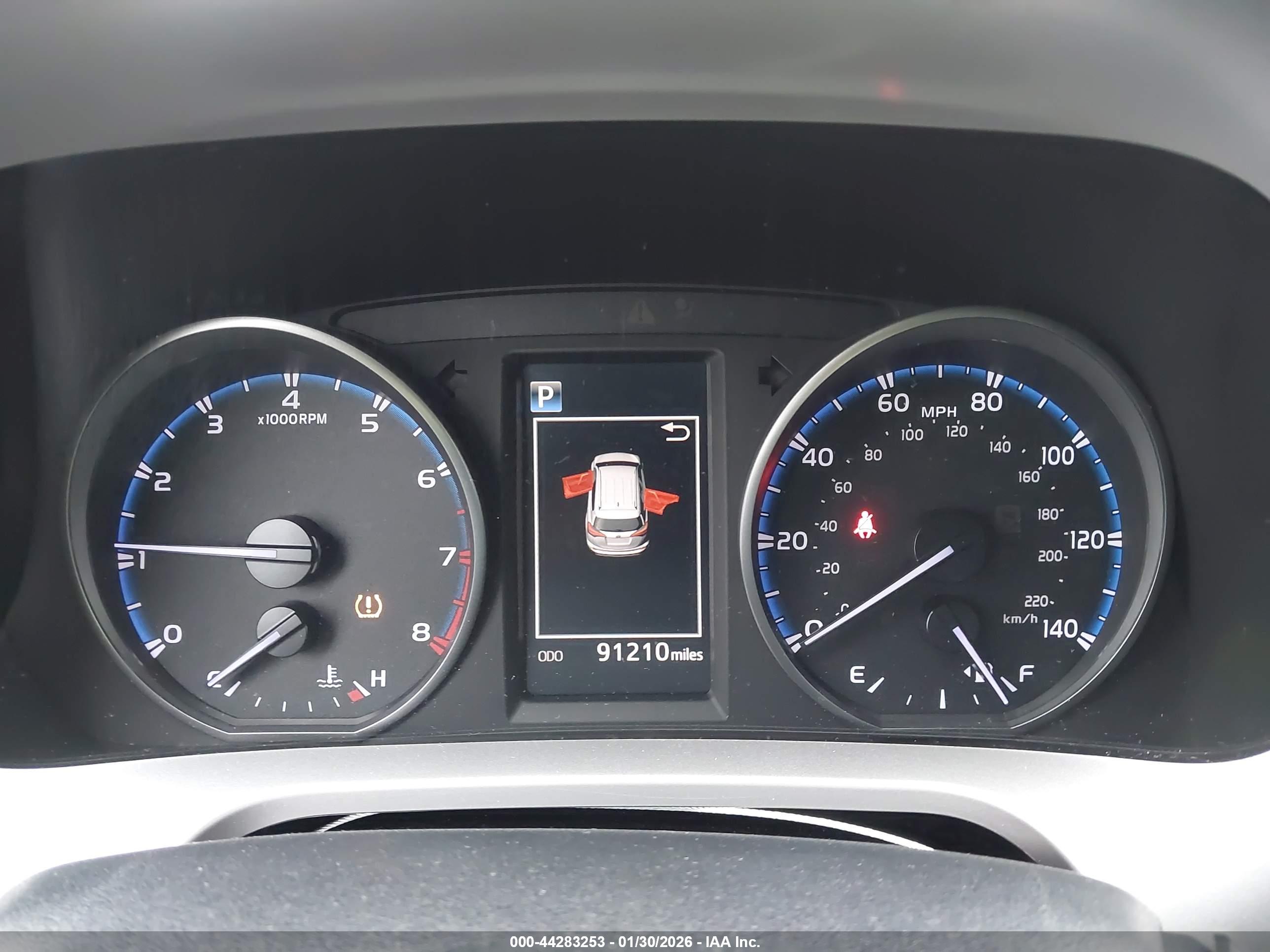 TOYOTA RAV4 image 7