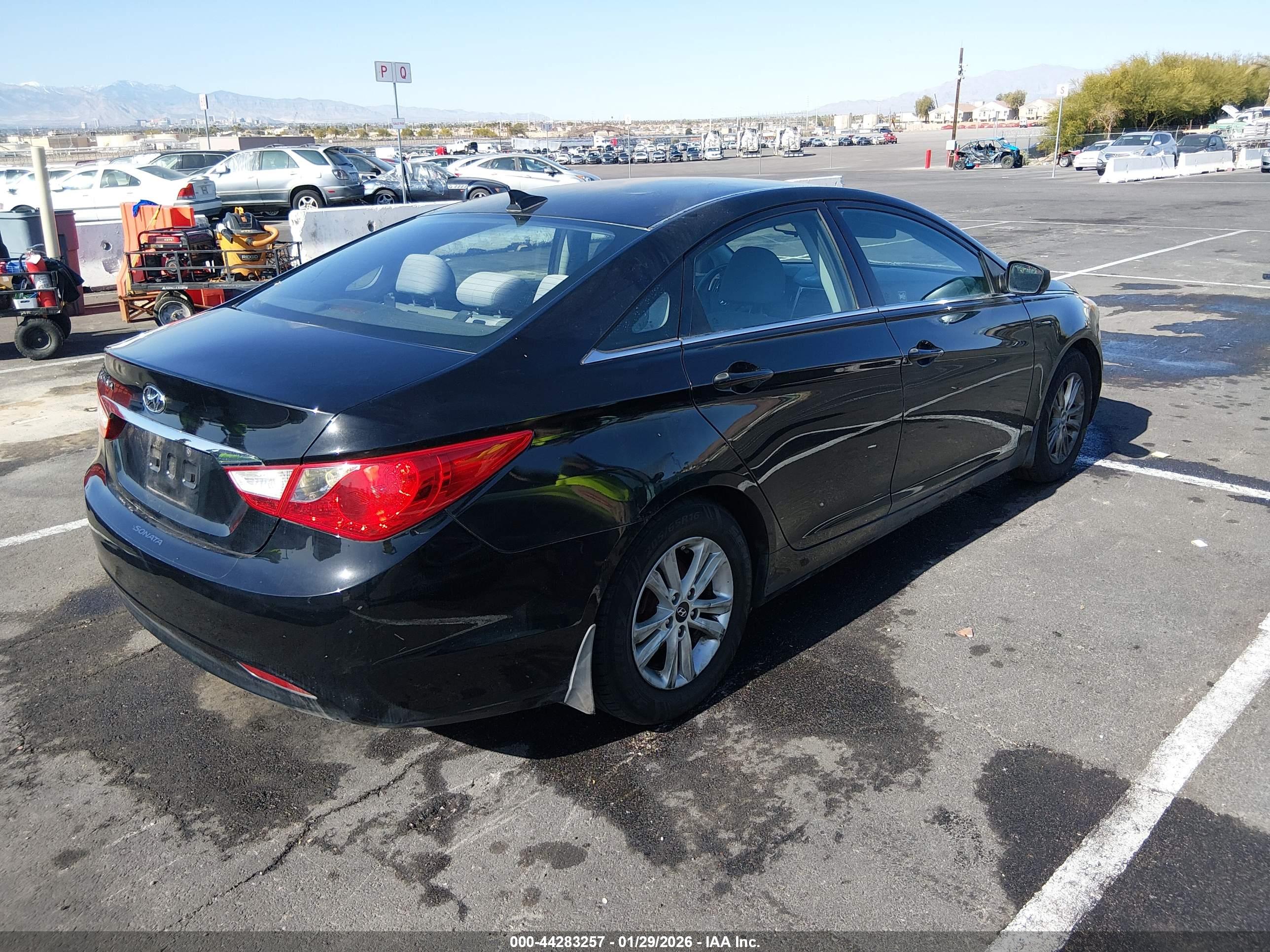 HYUNDAI SONATA image 4