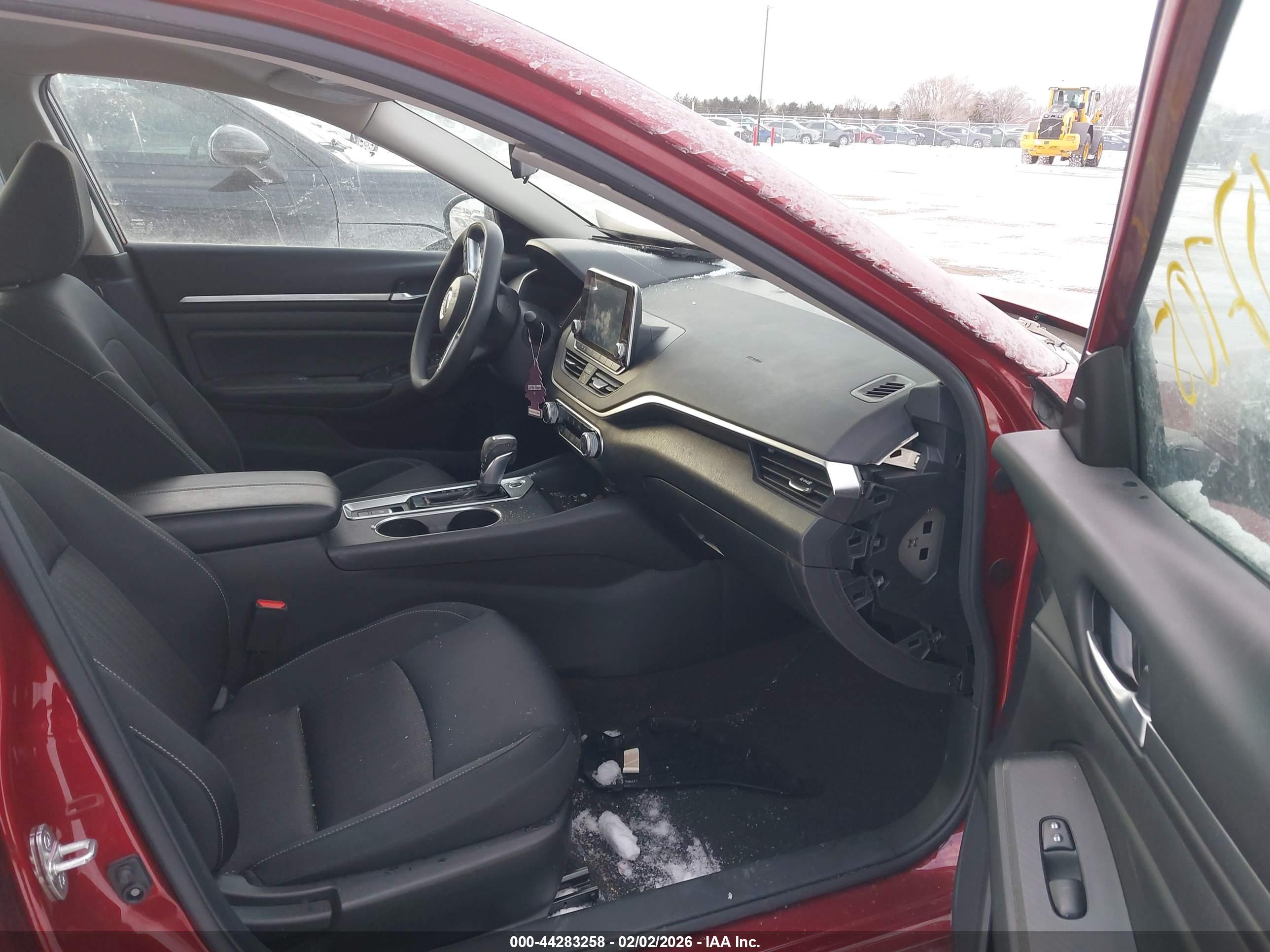 NISSAN ALTIMA image 5