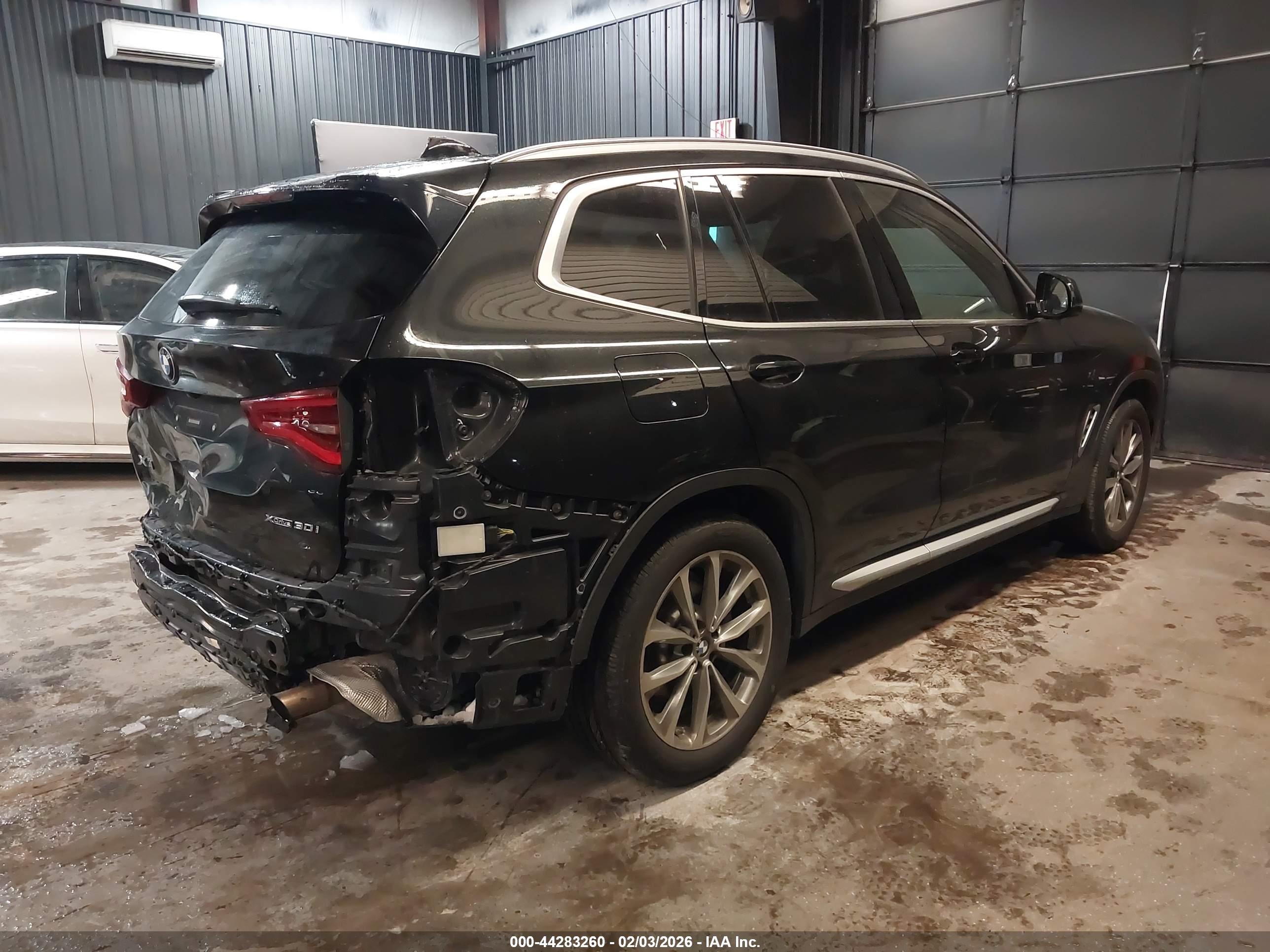 BMW X3 image 4