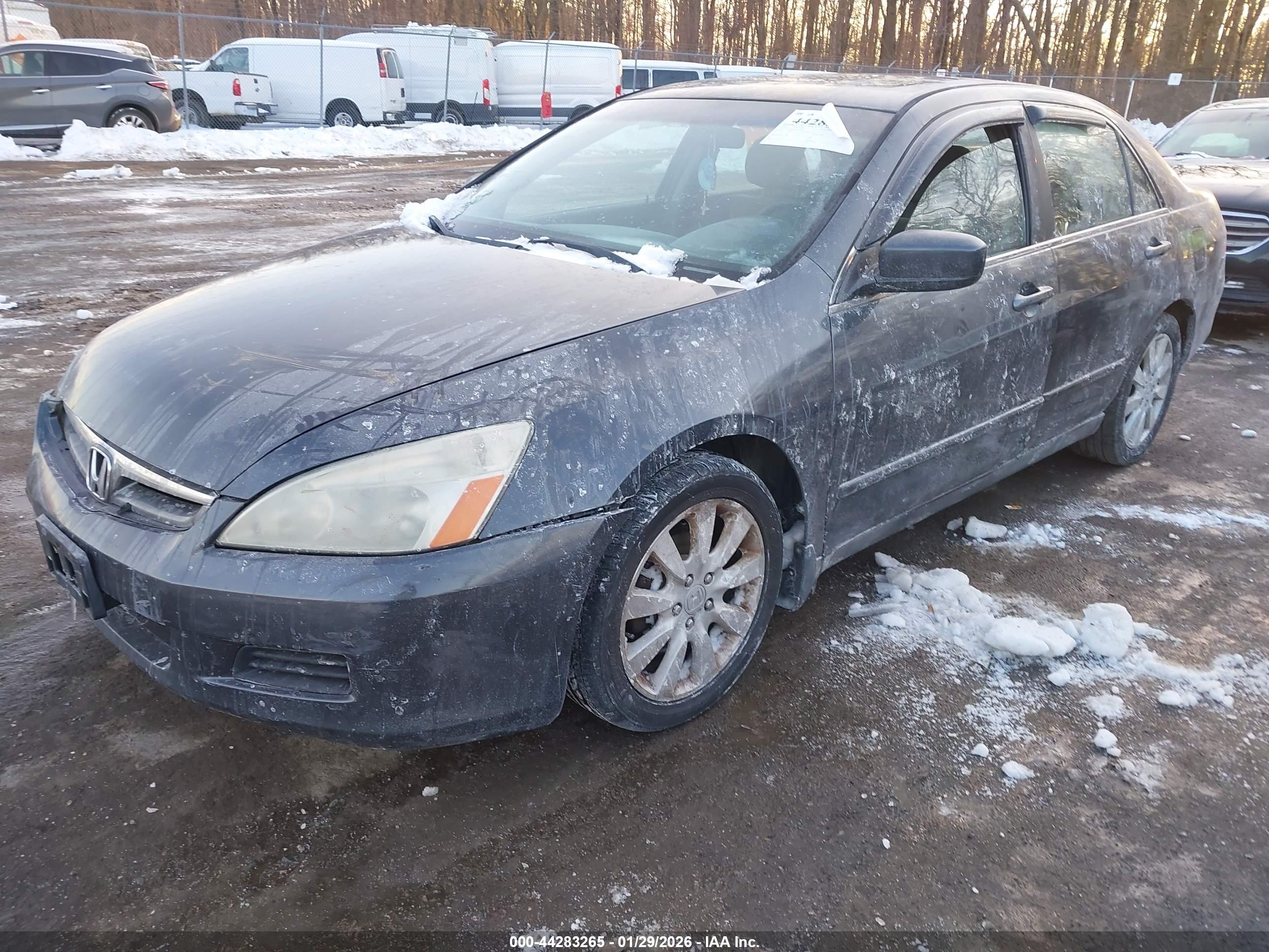 HONDA ACCORD image 2