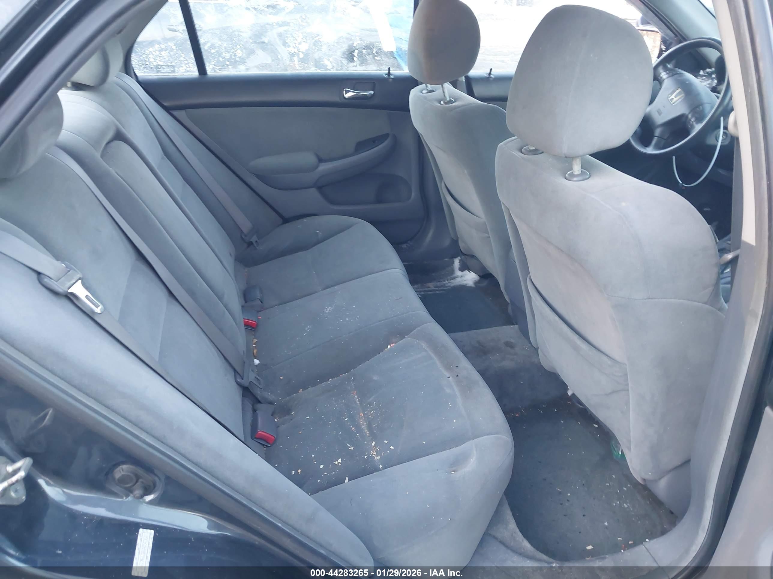 HONDA ACCORD image 8