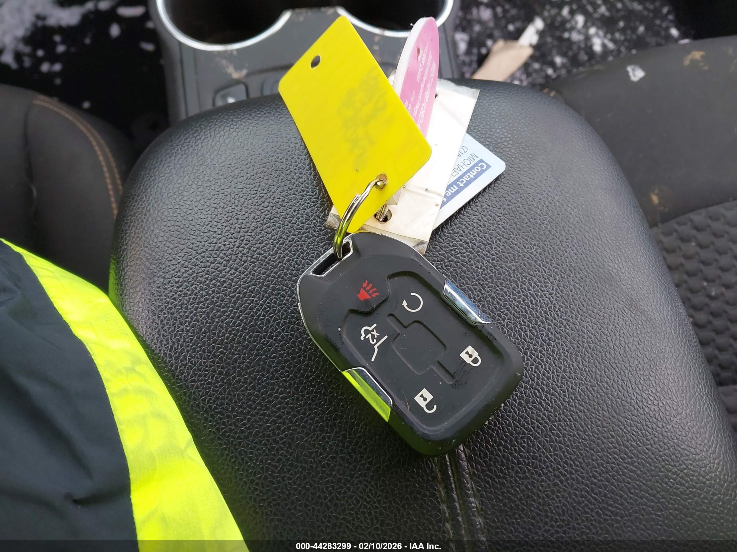 GMC TERRAIN image 11