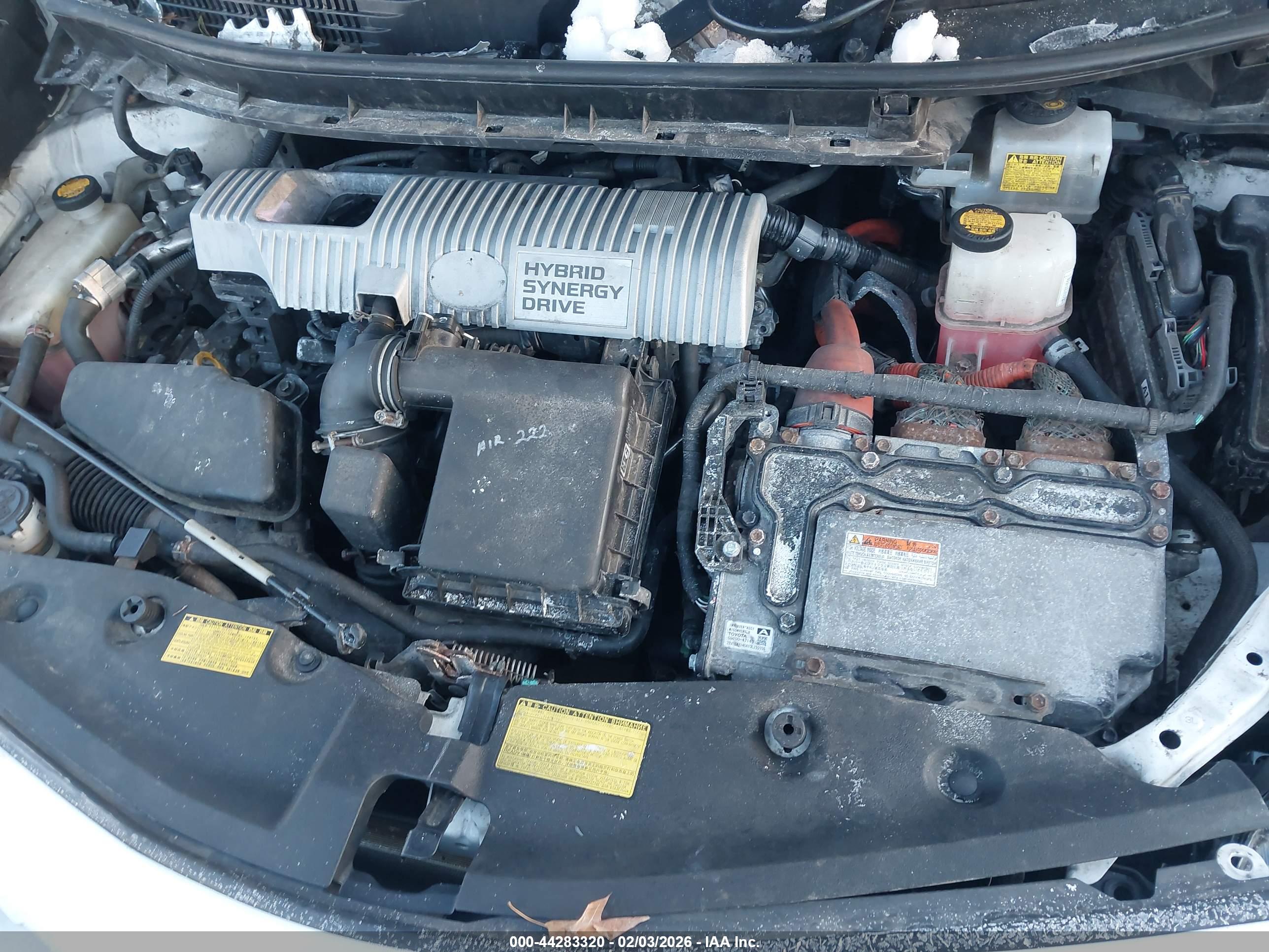 TOYOTA PRIUS image 10
