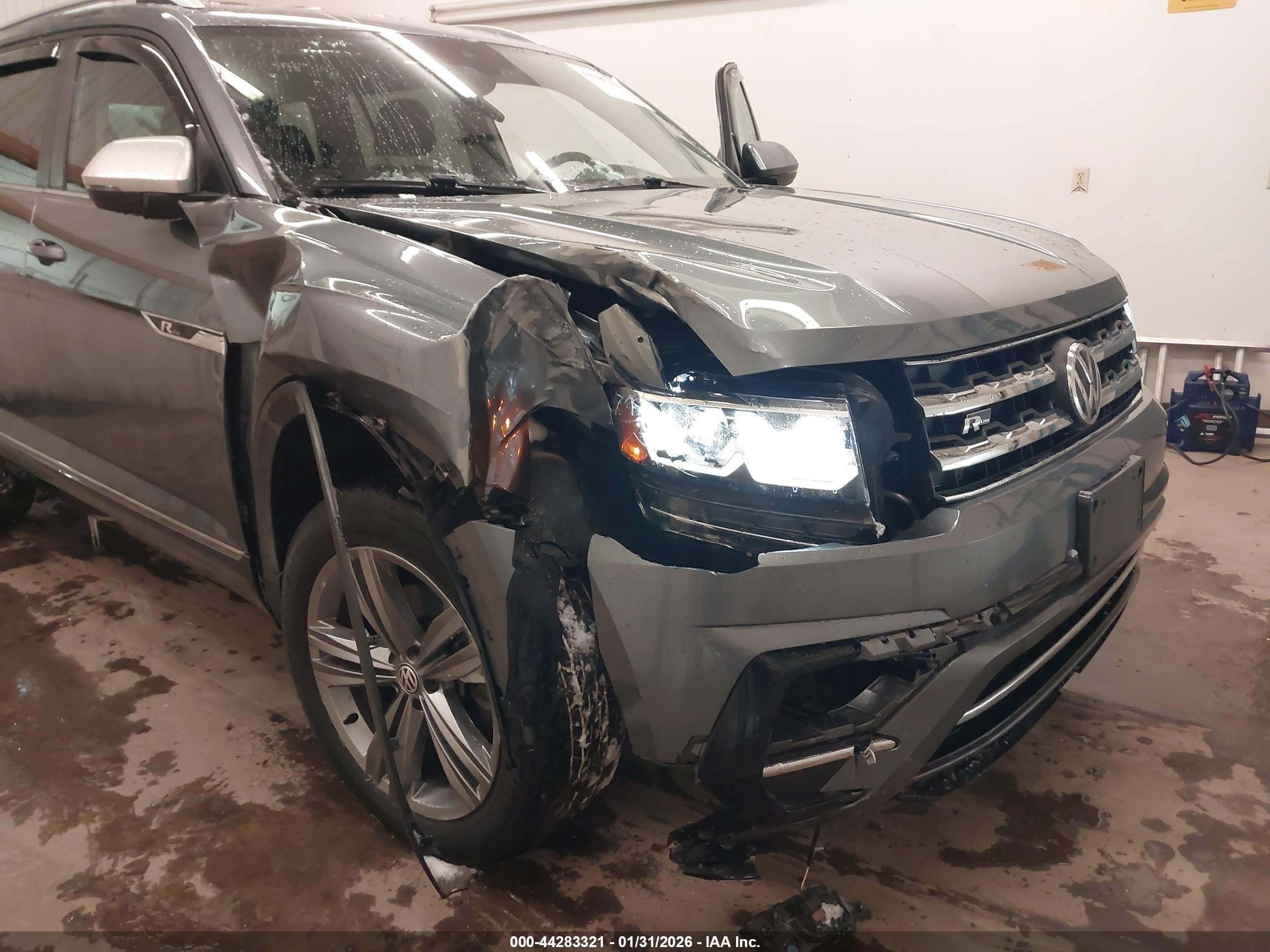 VOLKSWAGEN ATLAS image 6
