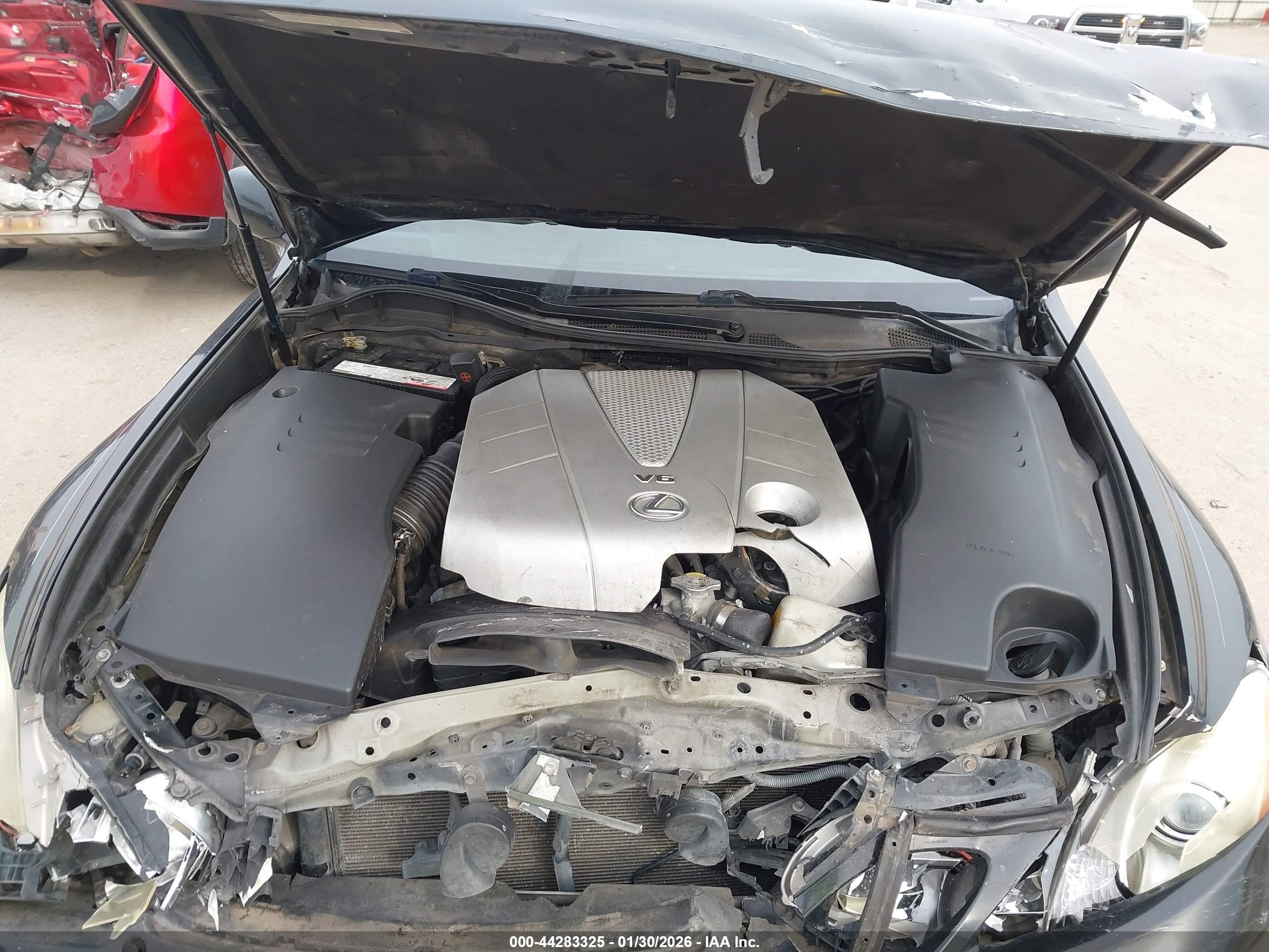 LEXUS GS image 10