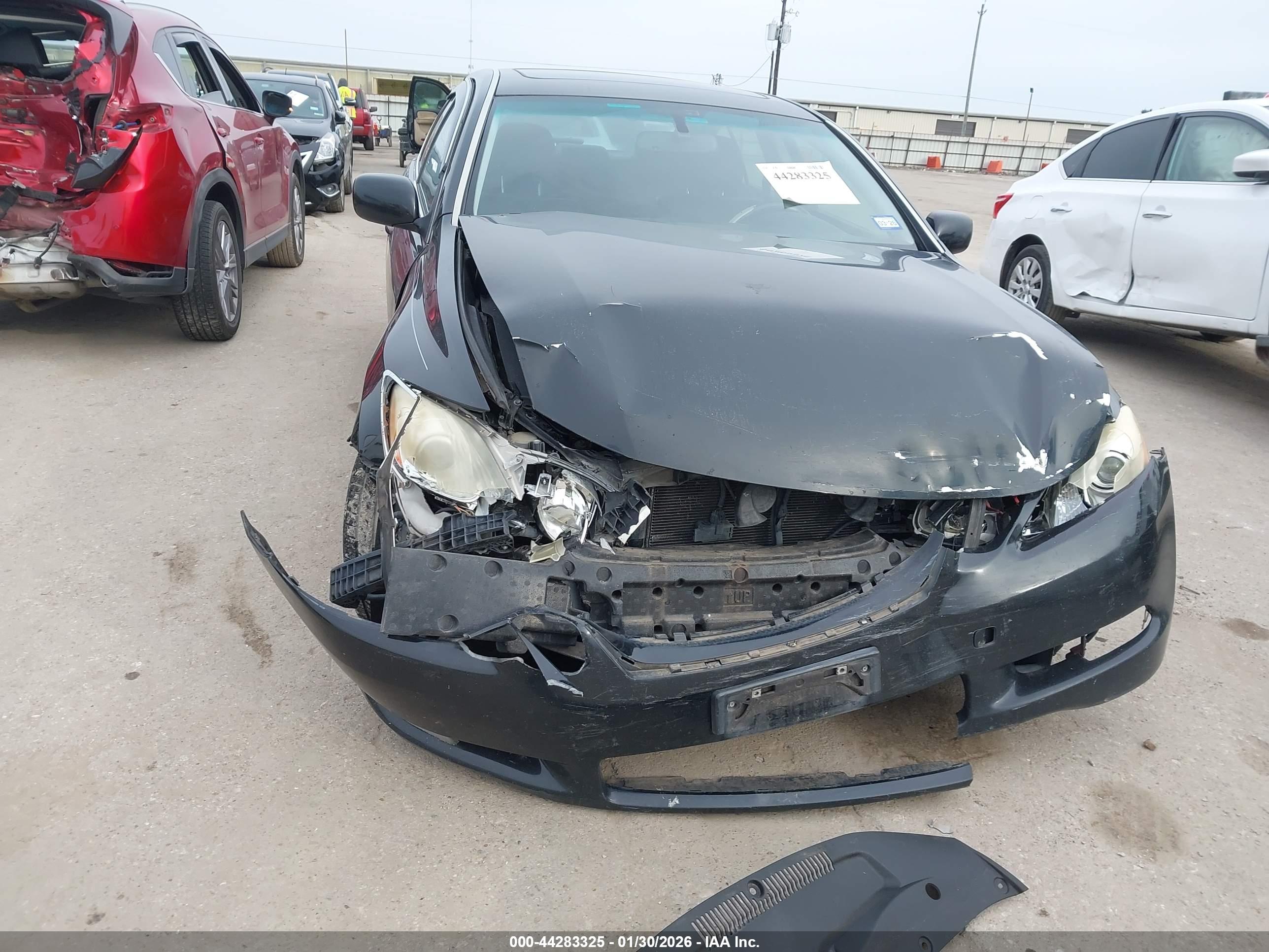 LEXUS GS image 6