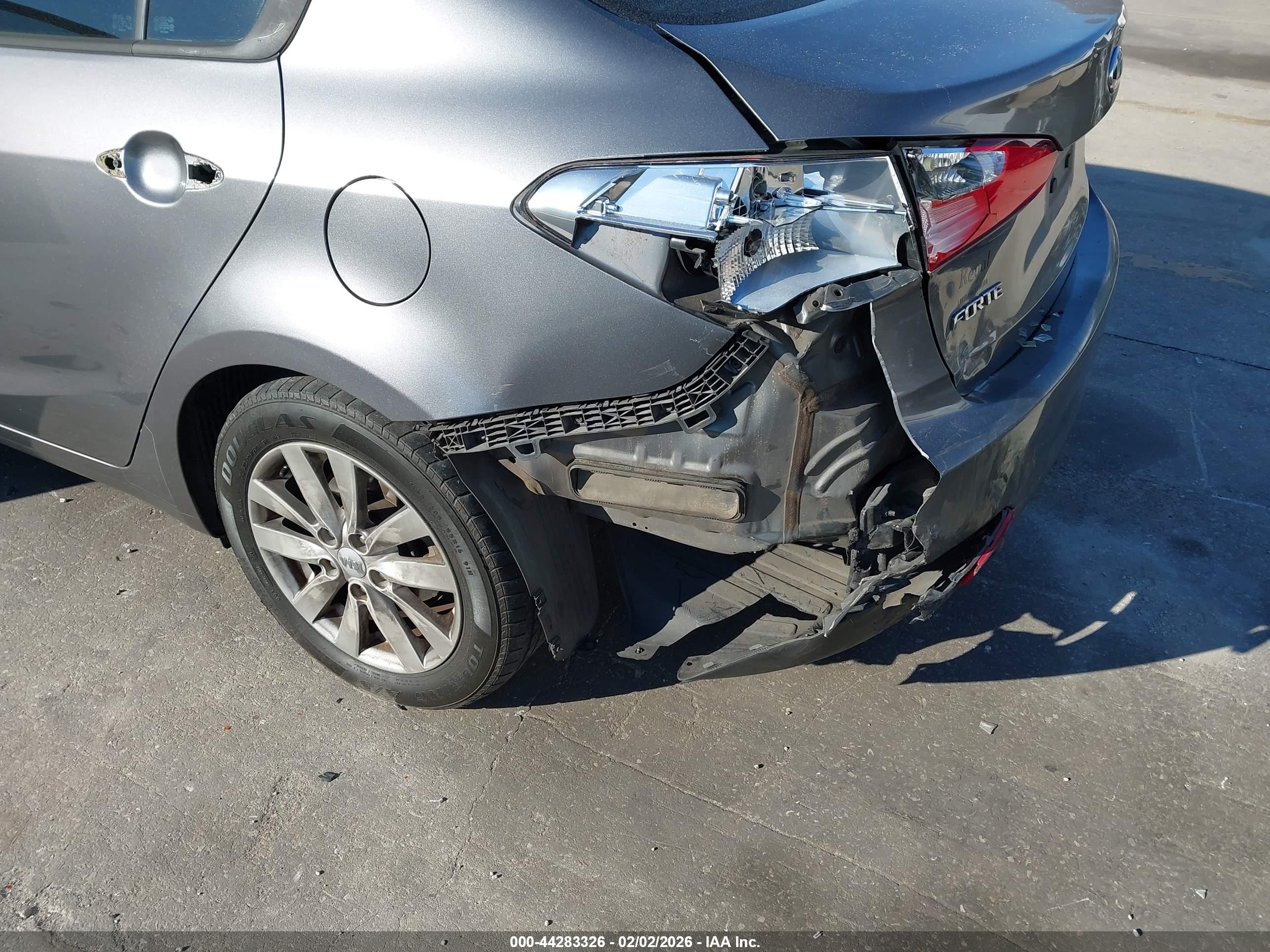 KIA FORTE image 6