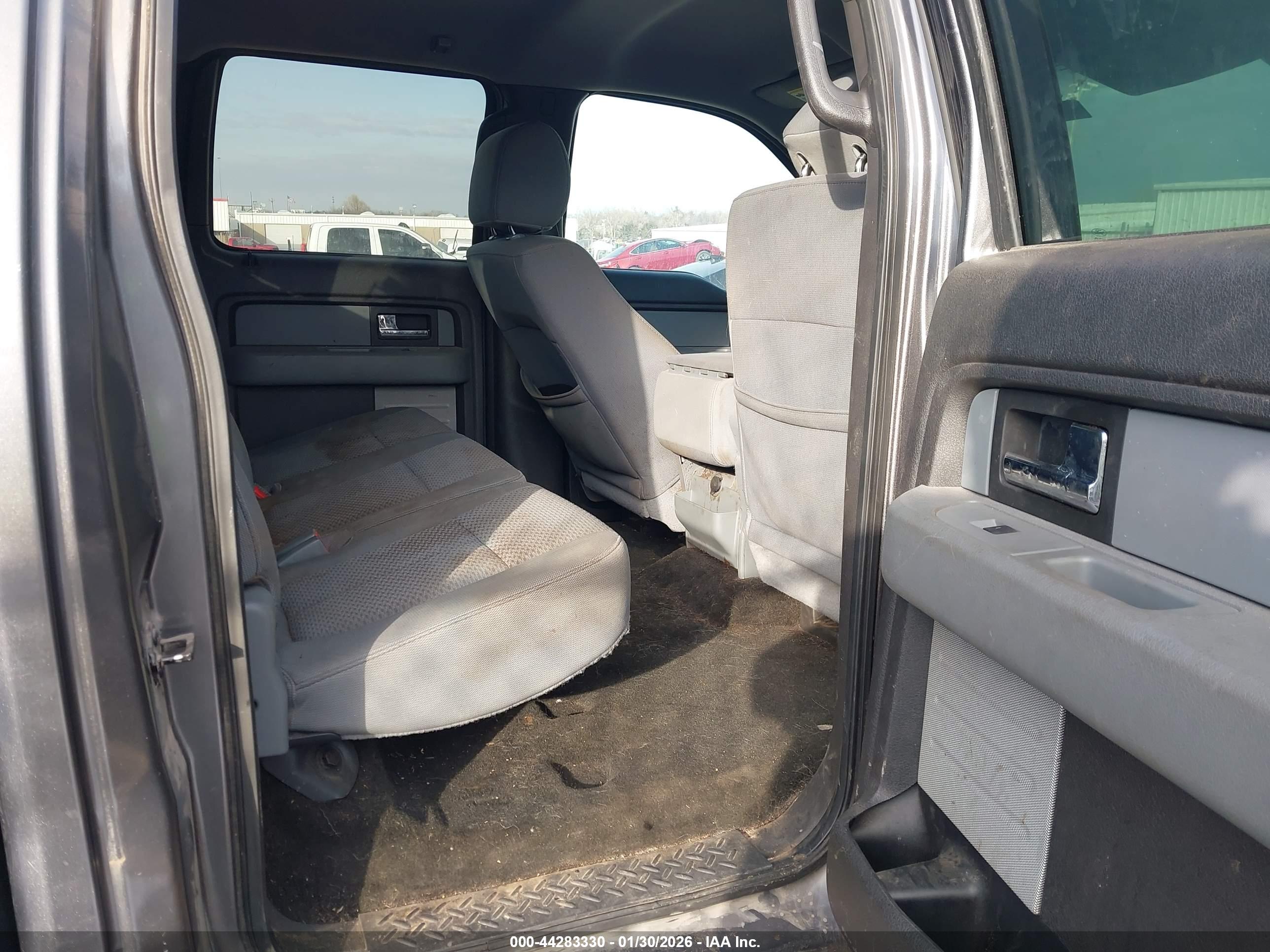 FORD F-150 image 8