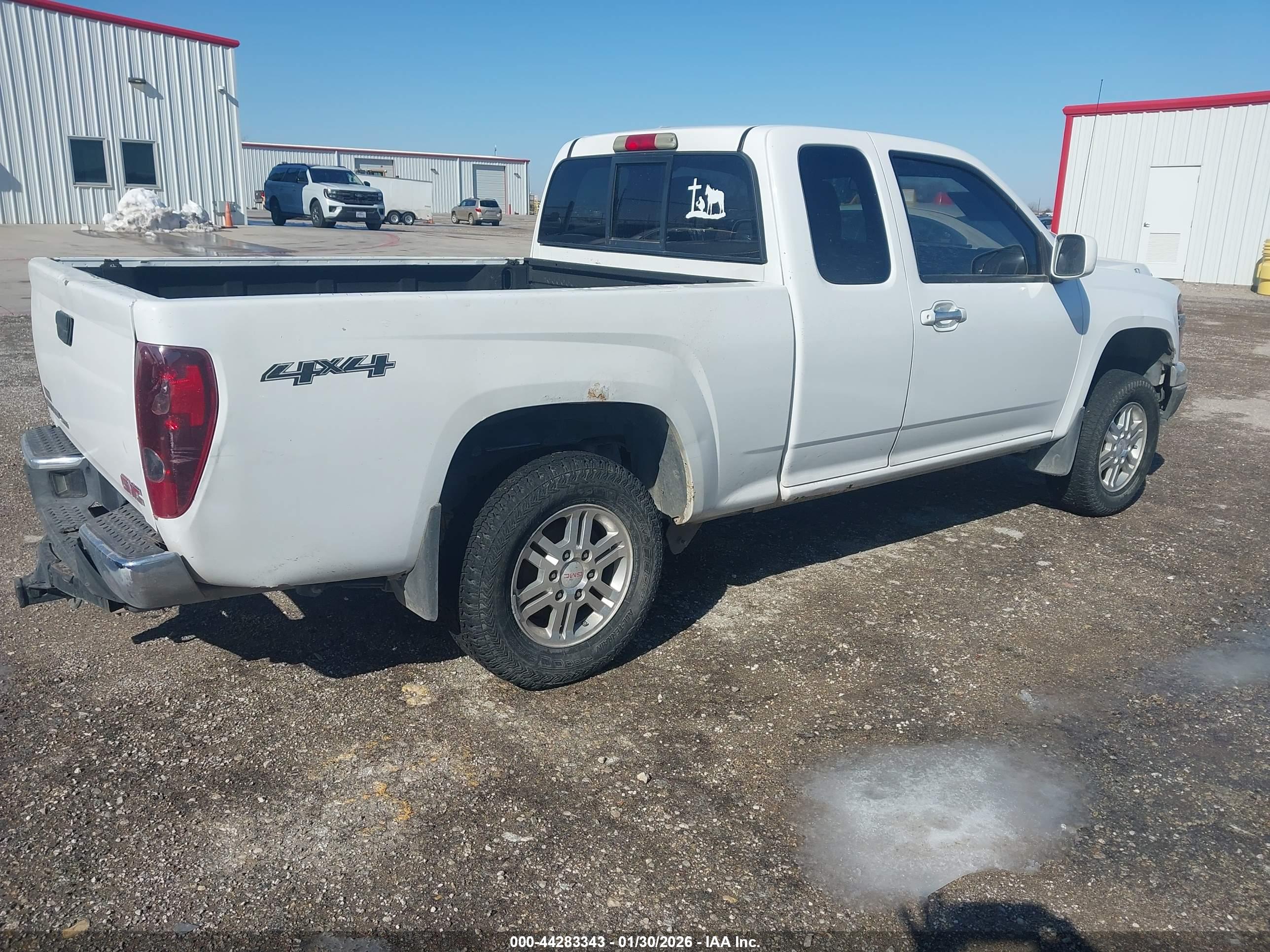 GMC CANYON image 4
