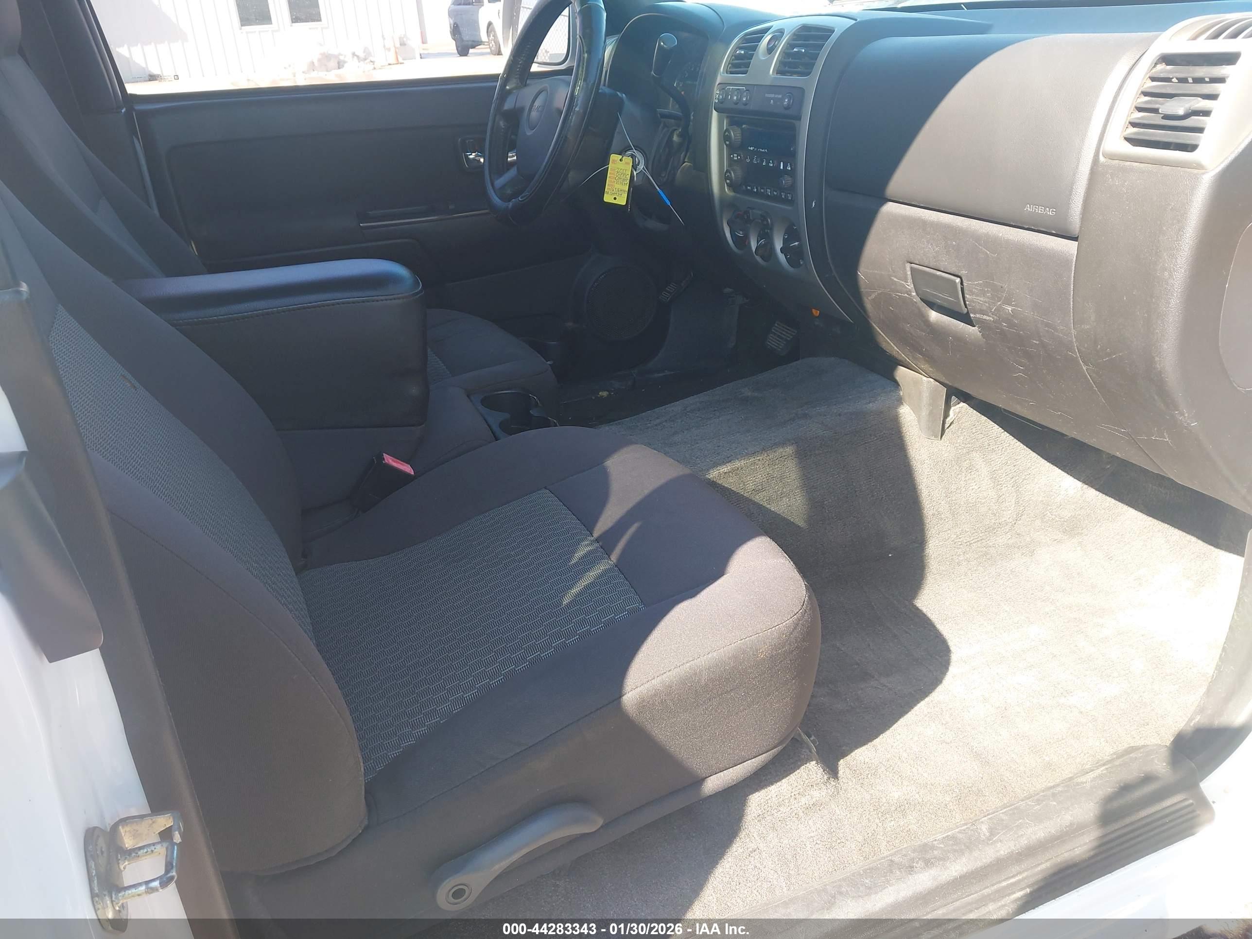 GMC CANYON image 5